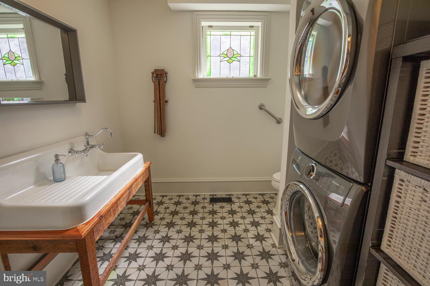 DOYLESTOWN BORO - Residential