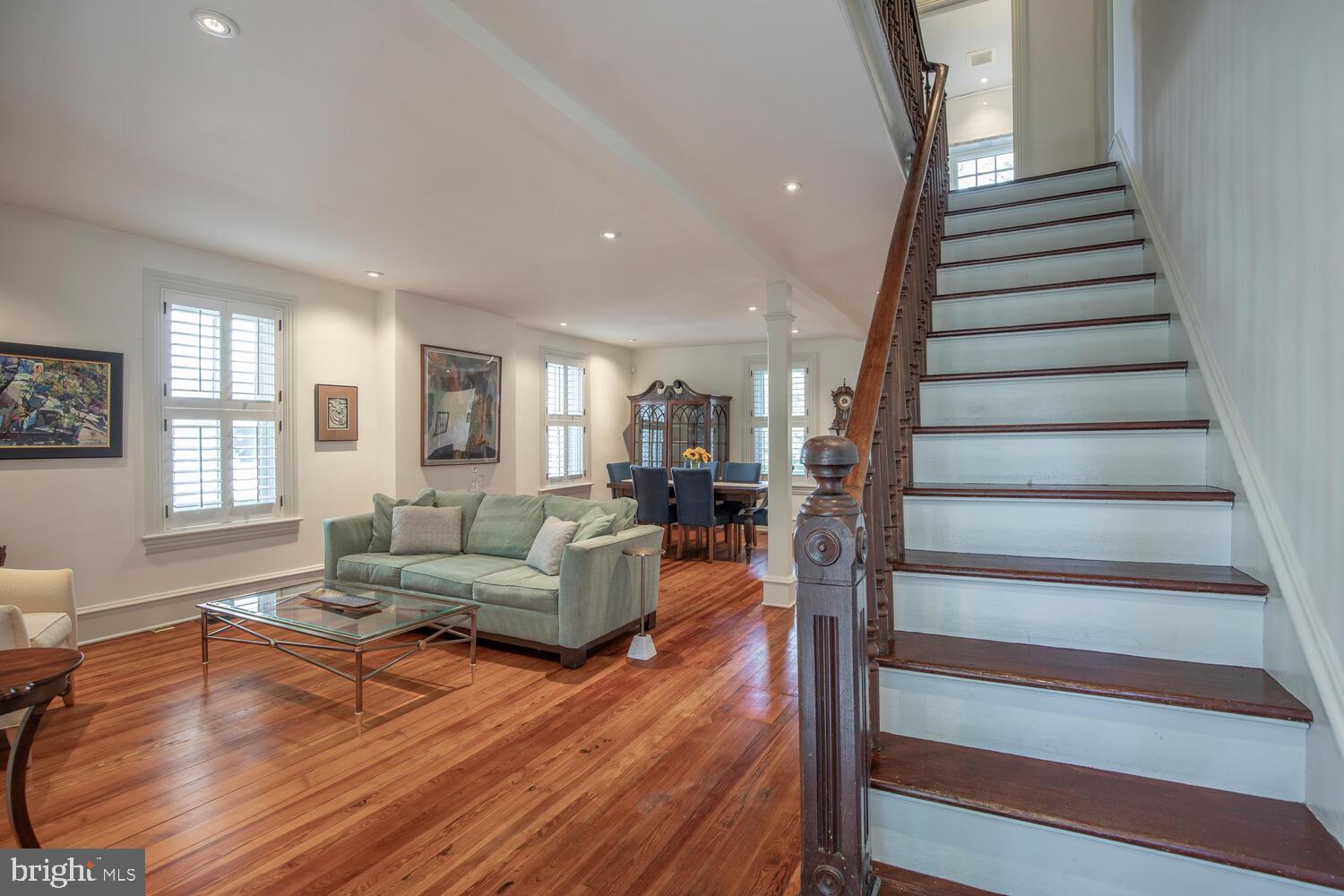 DOYLESTOWN BORO - Residential