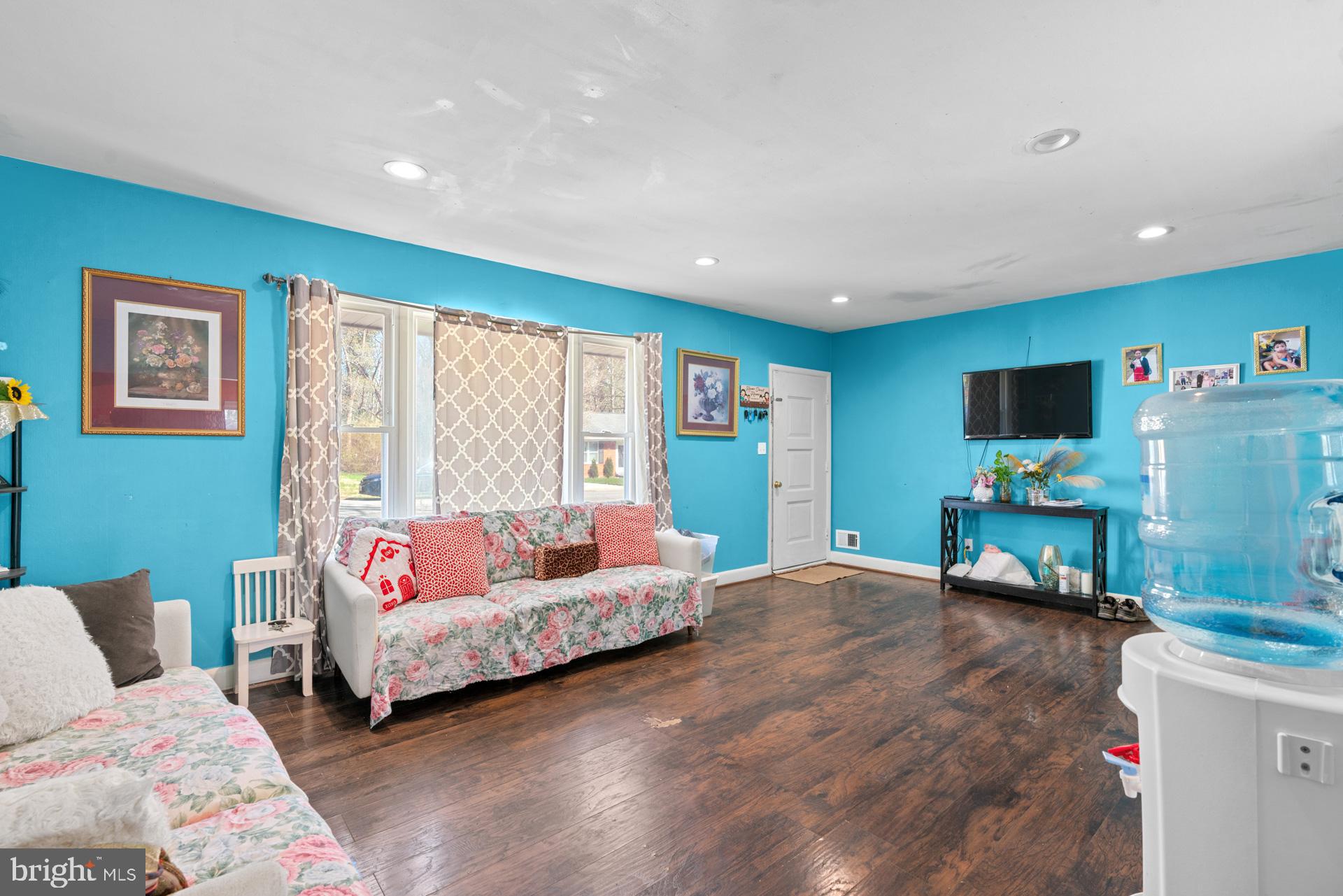 FORT WASHINGTON FOREST - Residential