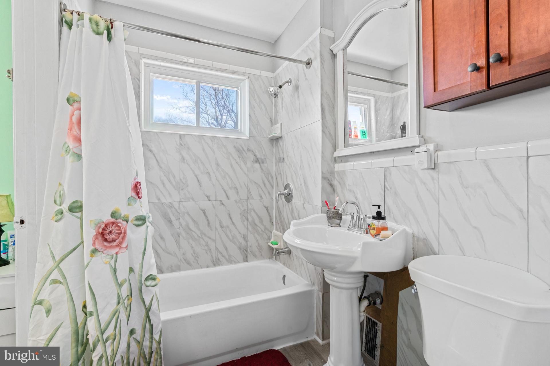 FORT WASHINGTON FOREST - Residential