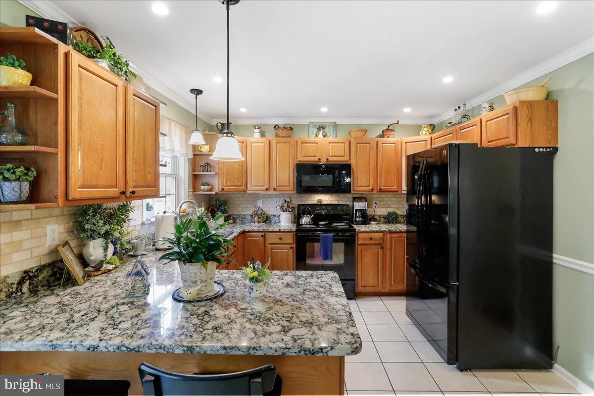 FAIRFAX FARMS - Residential