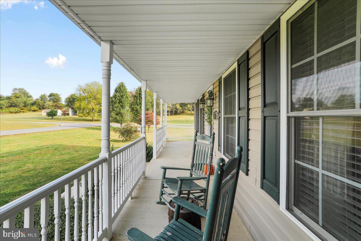 FAIRFAX FARMS - Residential