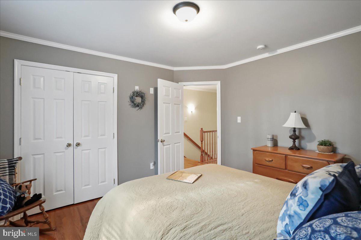 FAIRFAX FARMS - Residential