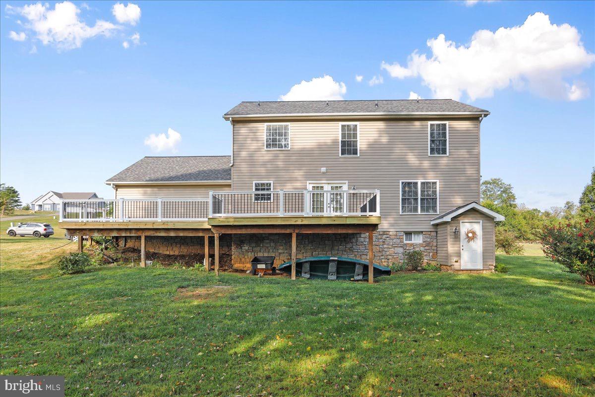 FAIRFAX FARMS - Residential