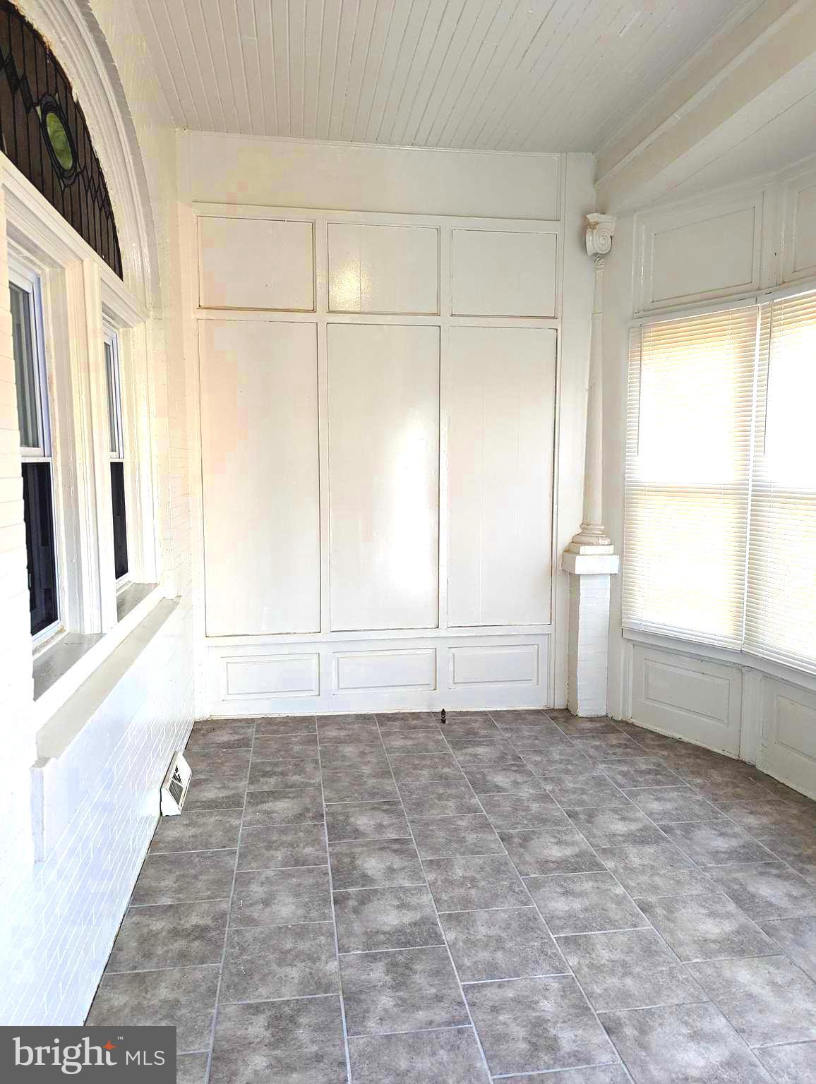 PHILADELPHIA (SOUTHWEST) - Residential