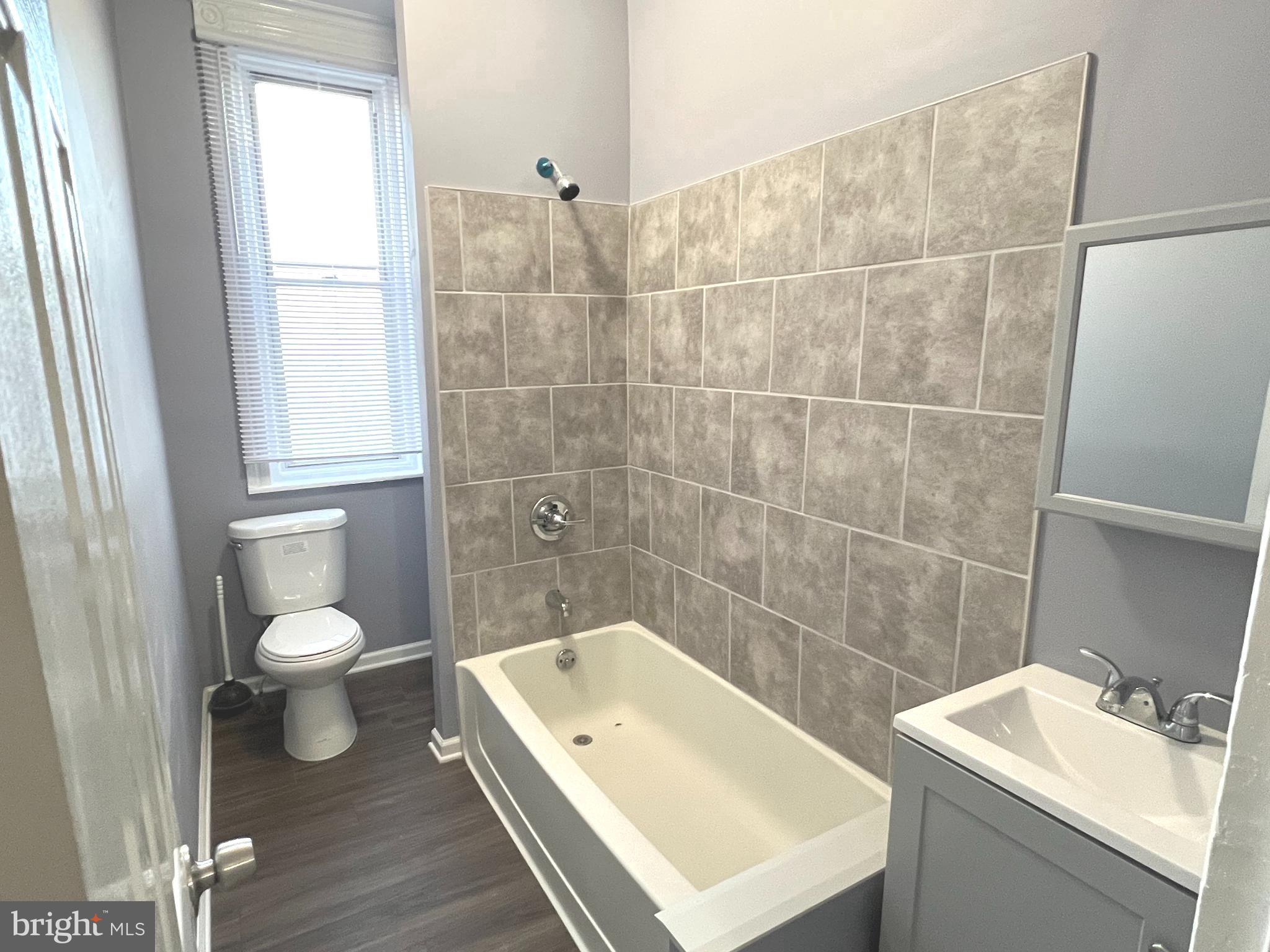 PHILADELPHIA (SOUTHWEST) - Residential