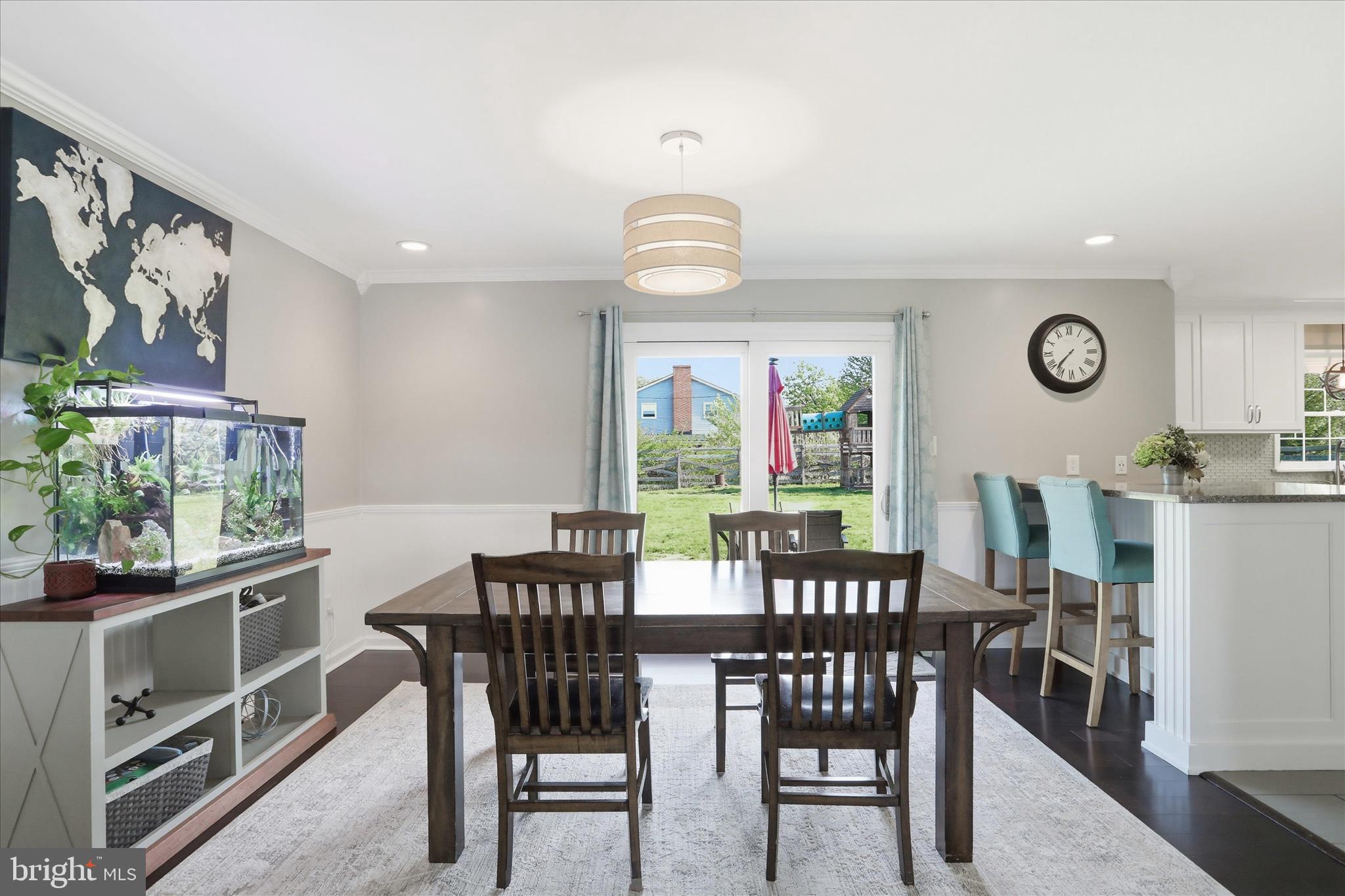VAN LEAR MANOR - Residential