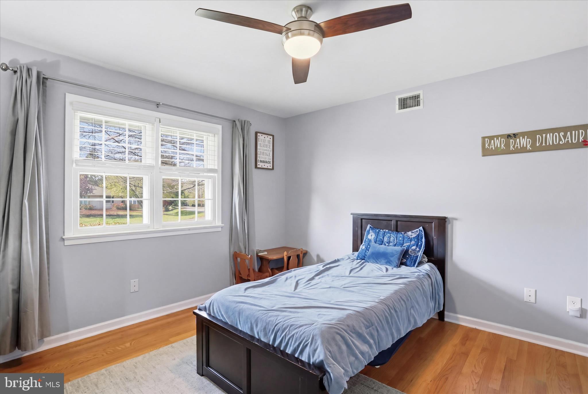VAN LEAR MANOR - Residential
