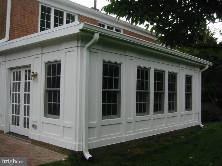 SOUTHRIDGE - Residential Lease