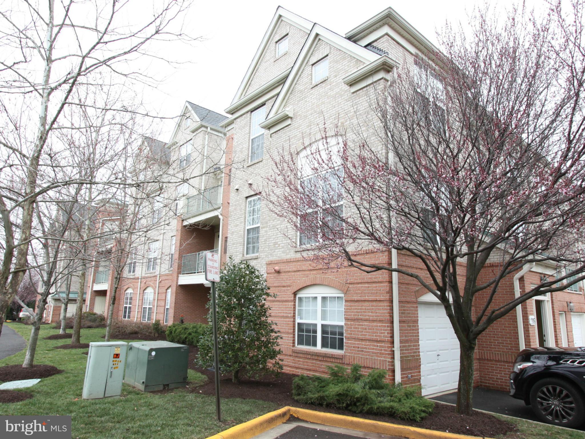 MADISON PARK AT WEST MARKET - Residential