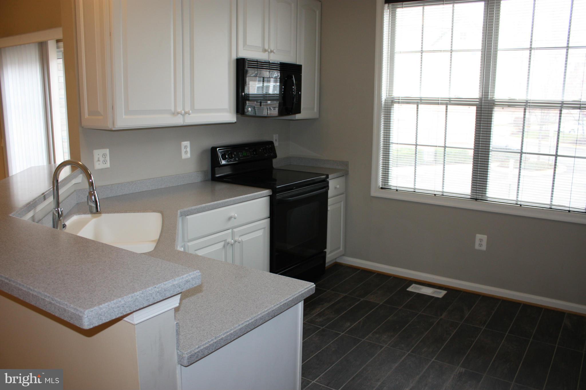 MADISON PARK AT WEST MARKET - Residential