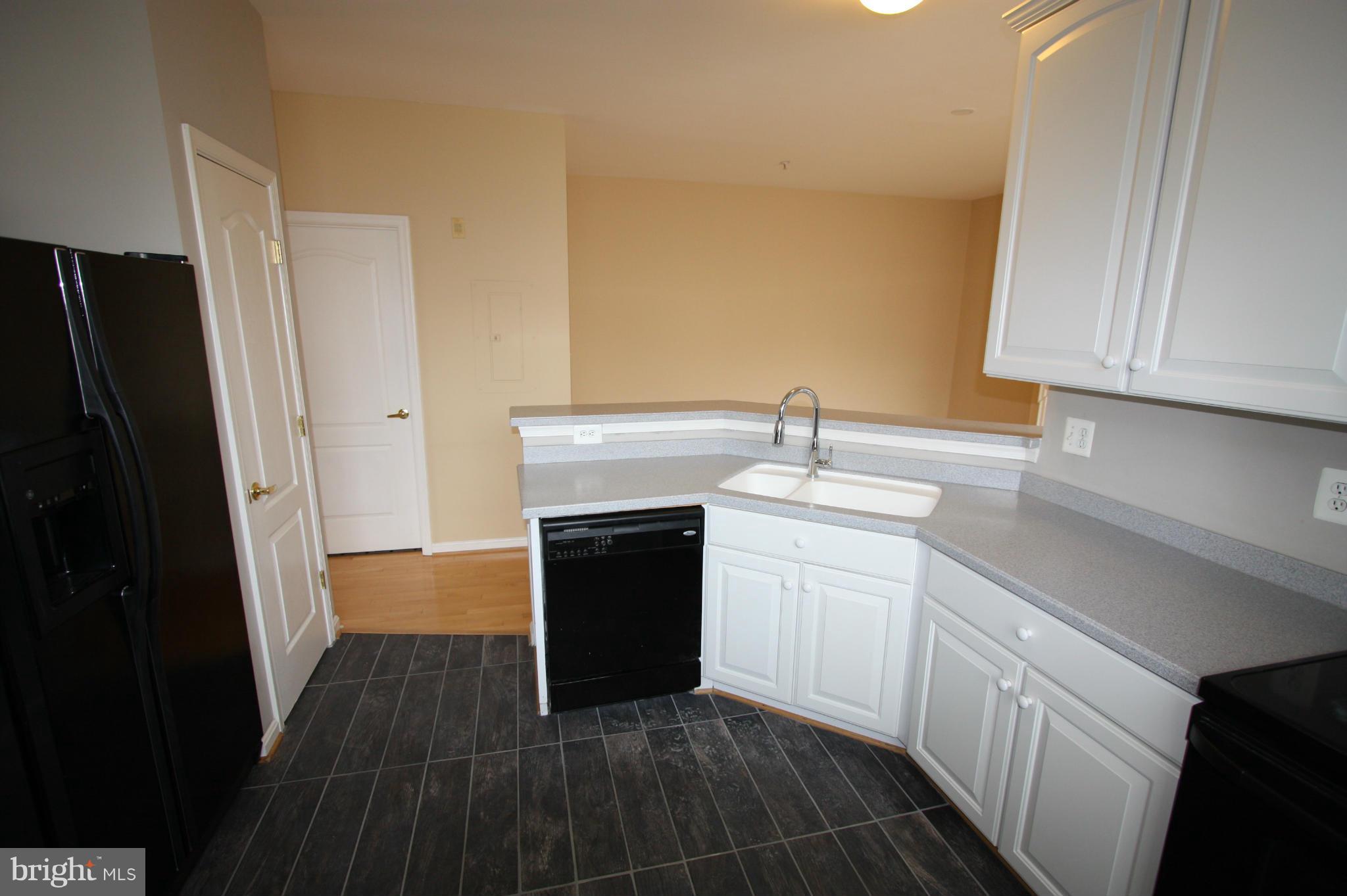 MADISON PARK AT WEST MARKET - Residential