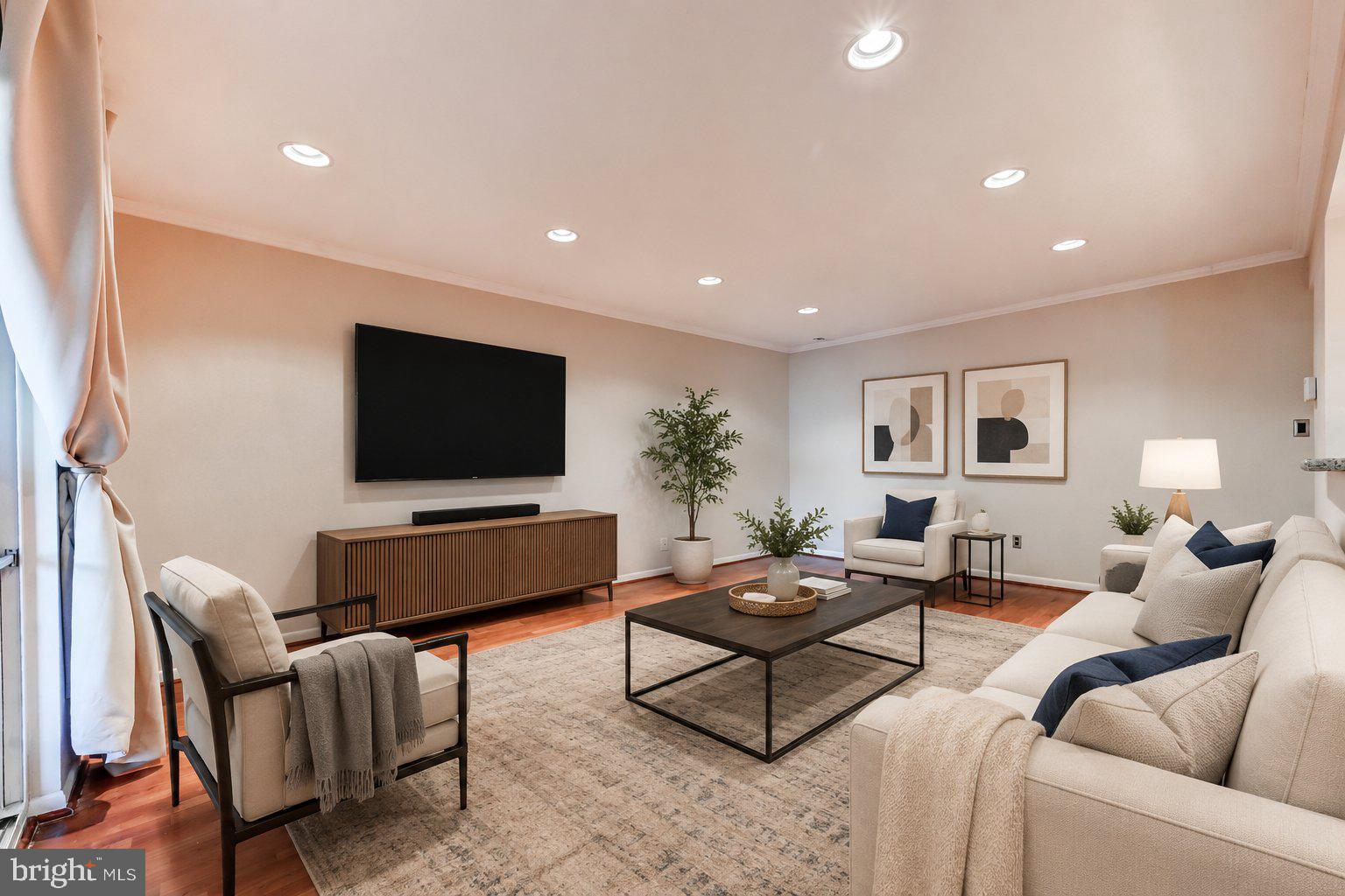MAYS CHAPEL VILLAGE - Residential