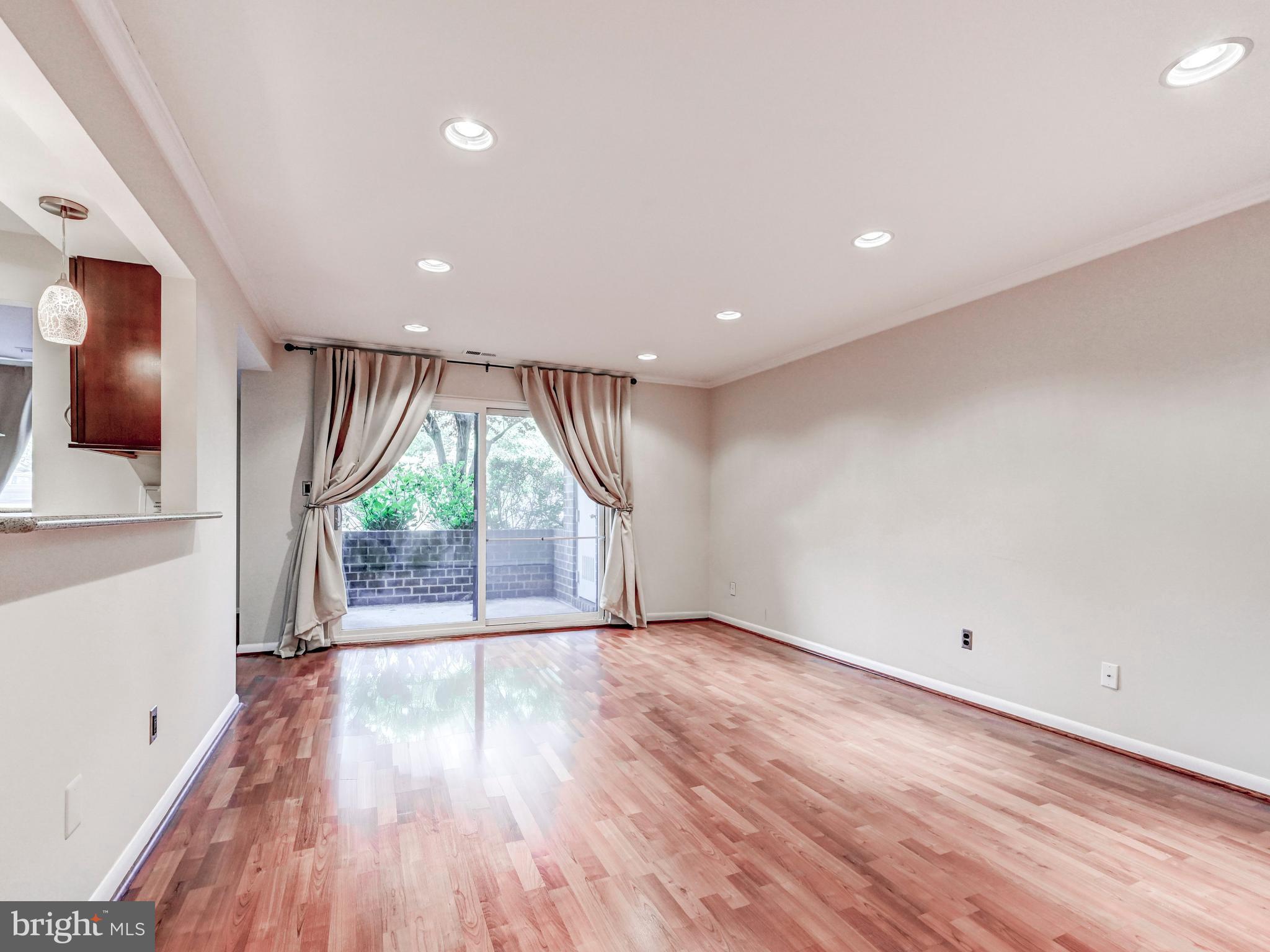 MAYS CHAPEL VILLAGE - Residential
