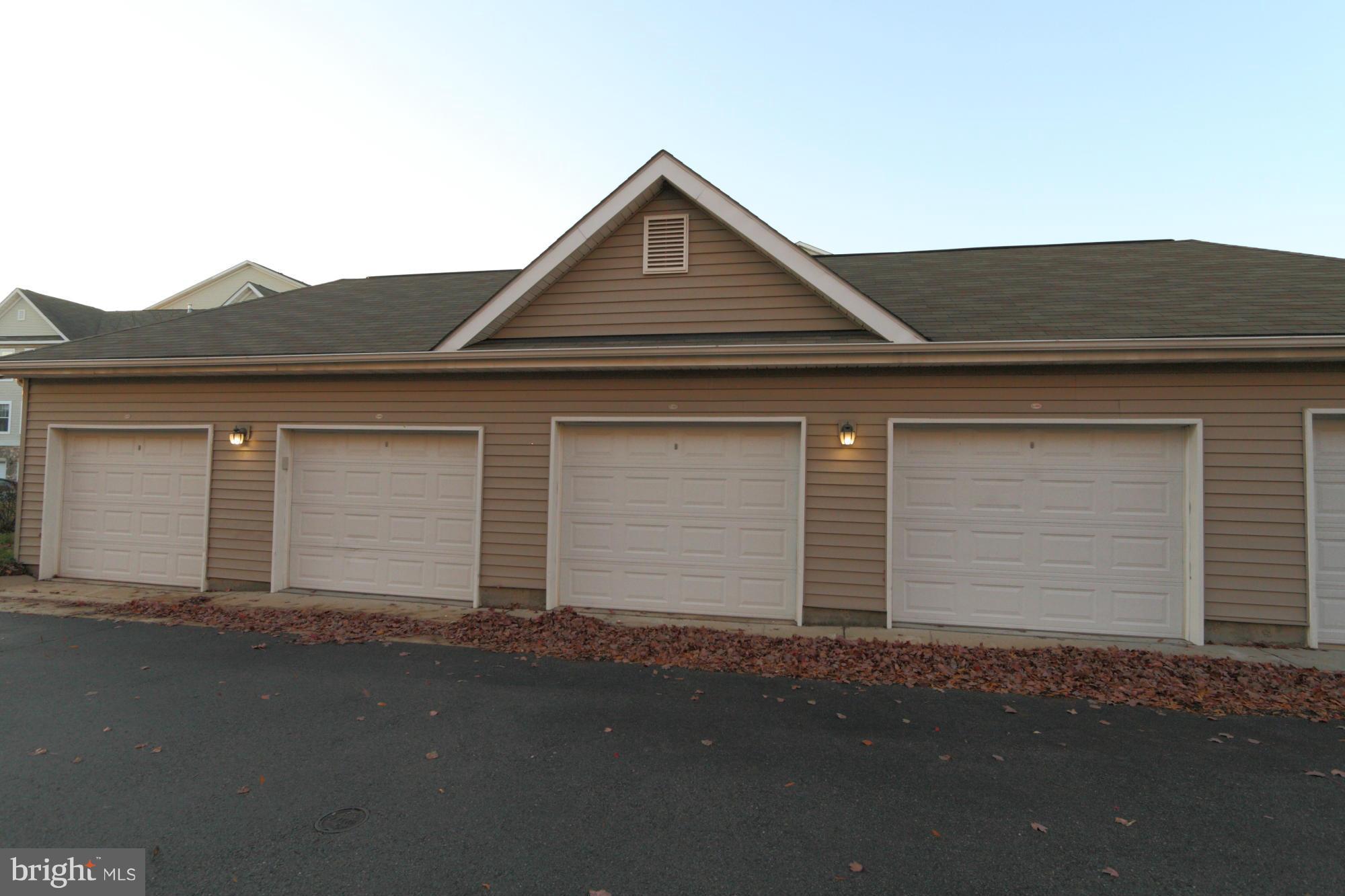 STONEGATE - Residential