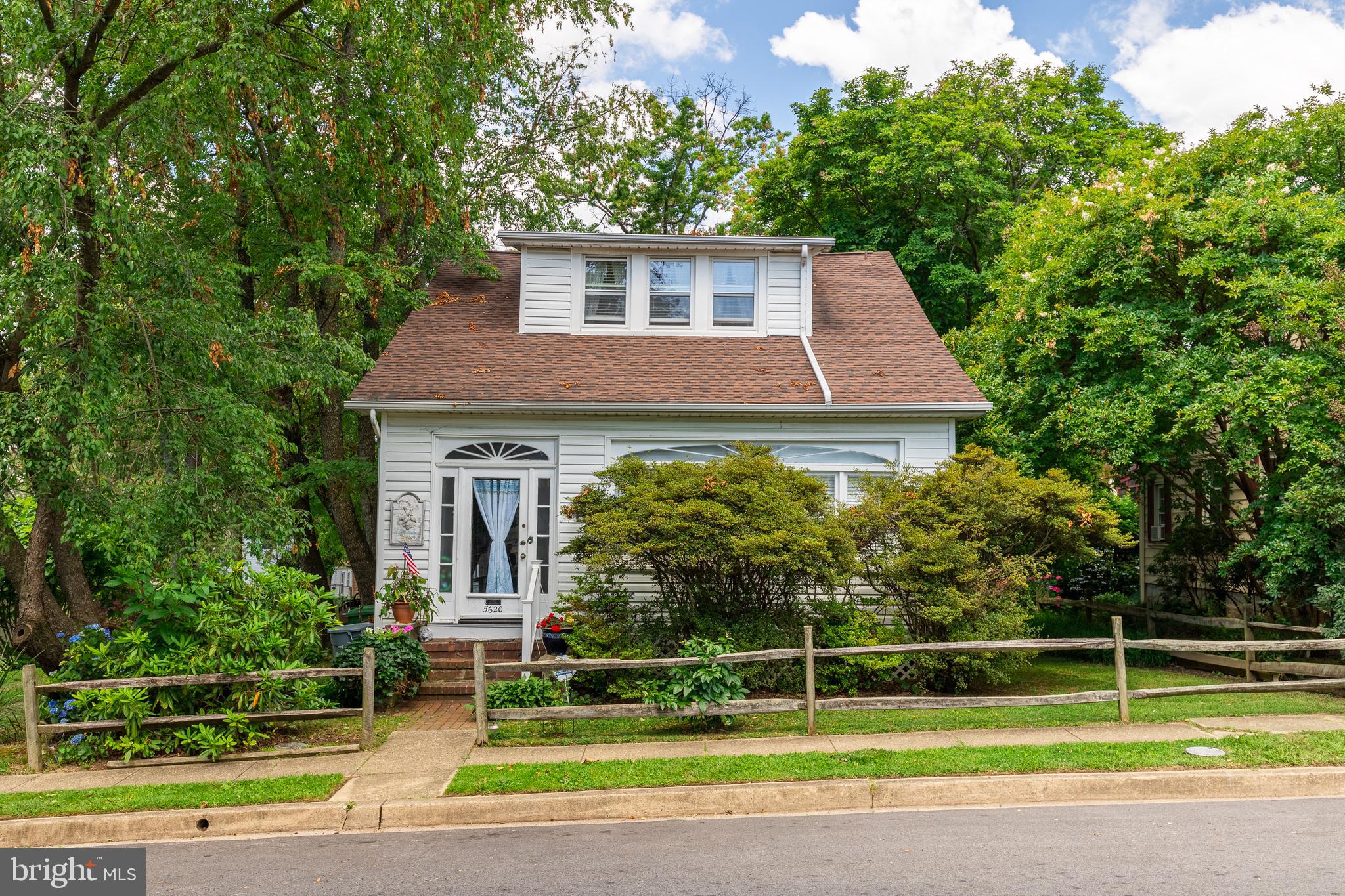 HAMILTON HEIGHTS - Residential