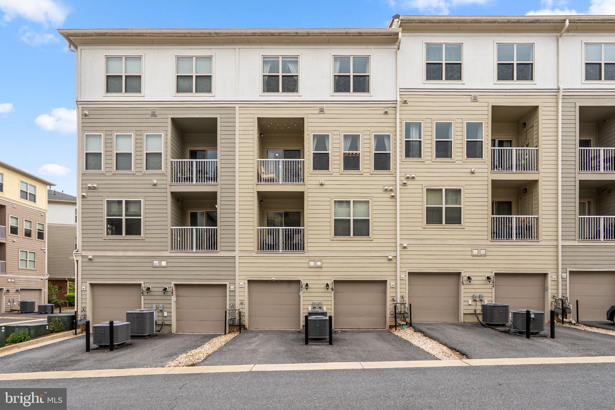 CROWN - Residential