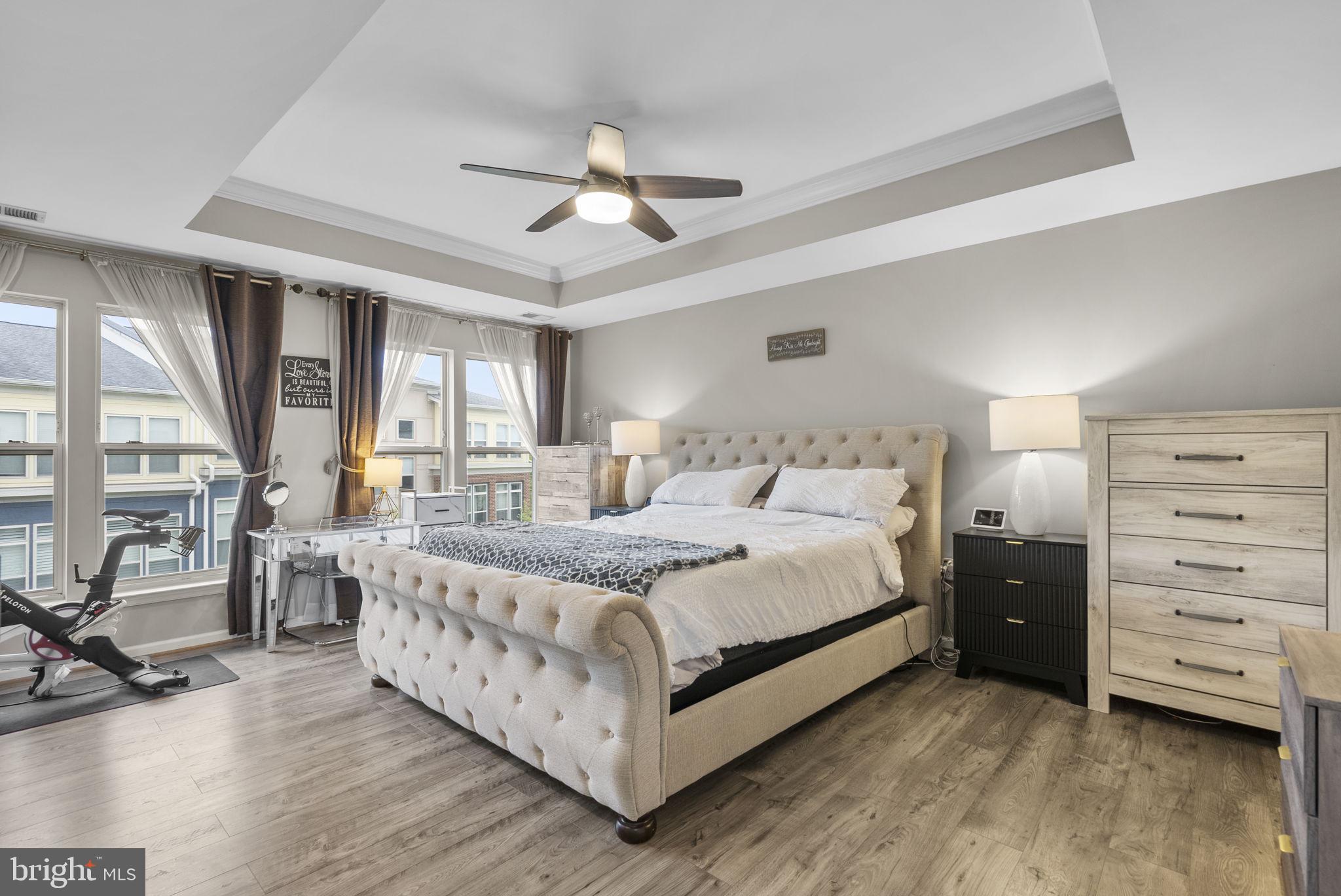 CROWN - Residential