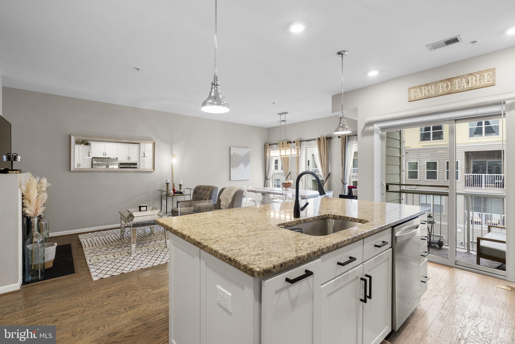 121 COPLEY CIRCLE 34-B