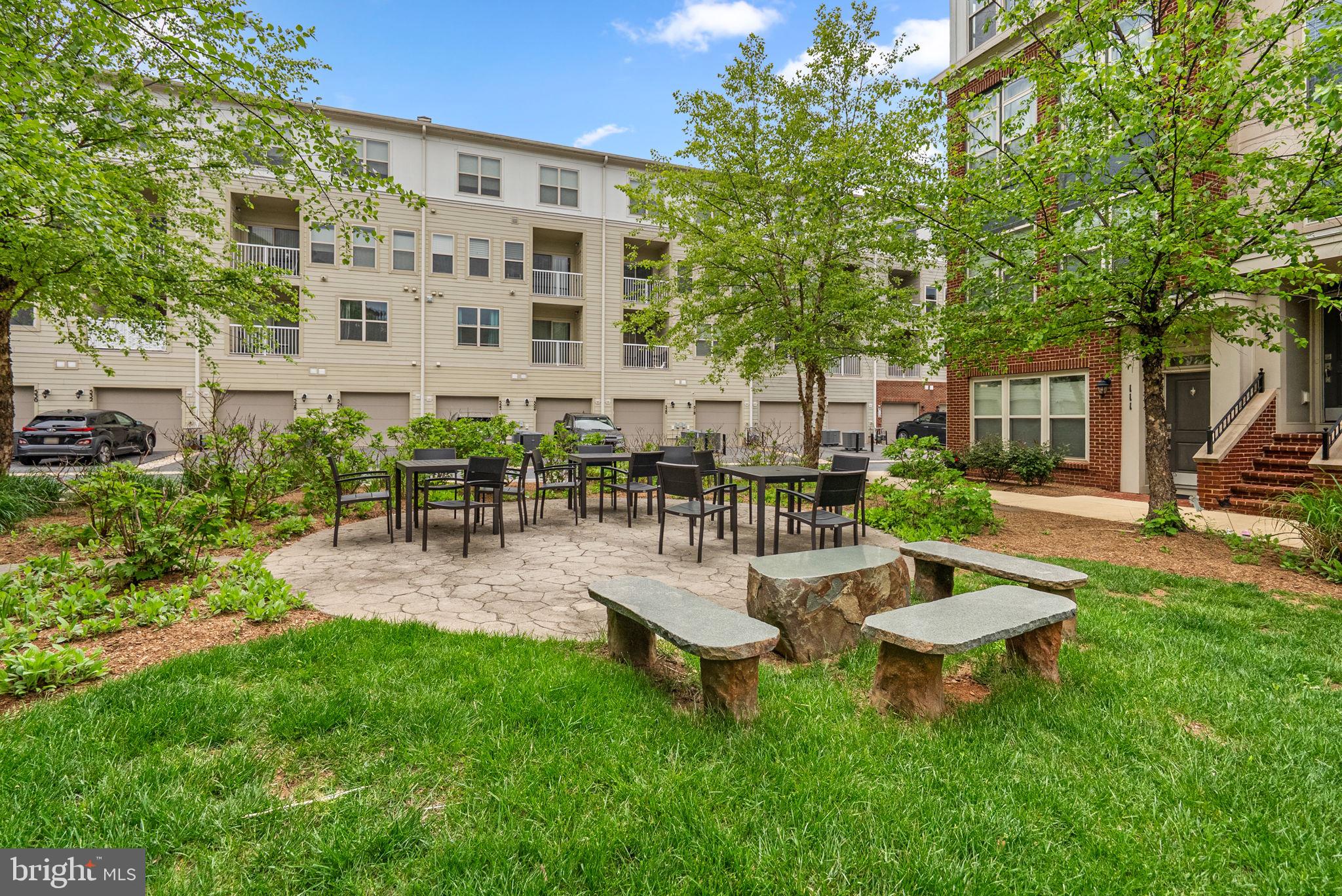 CROWN - Residential