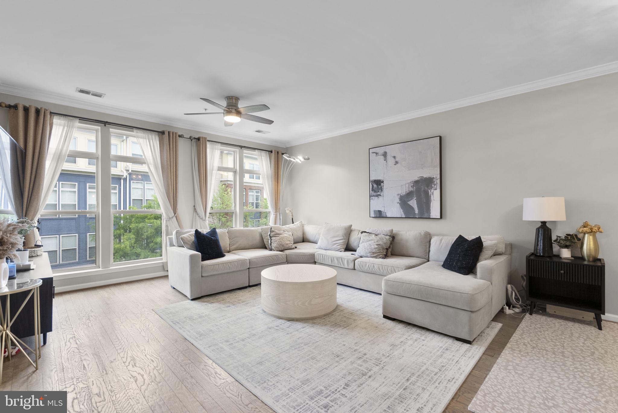 CROWN - Residential