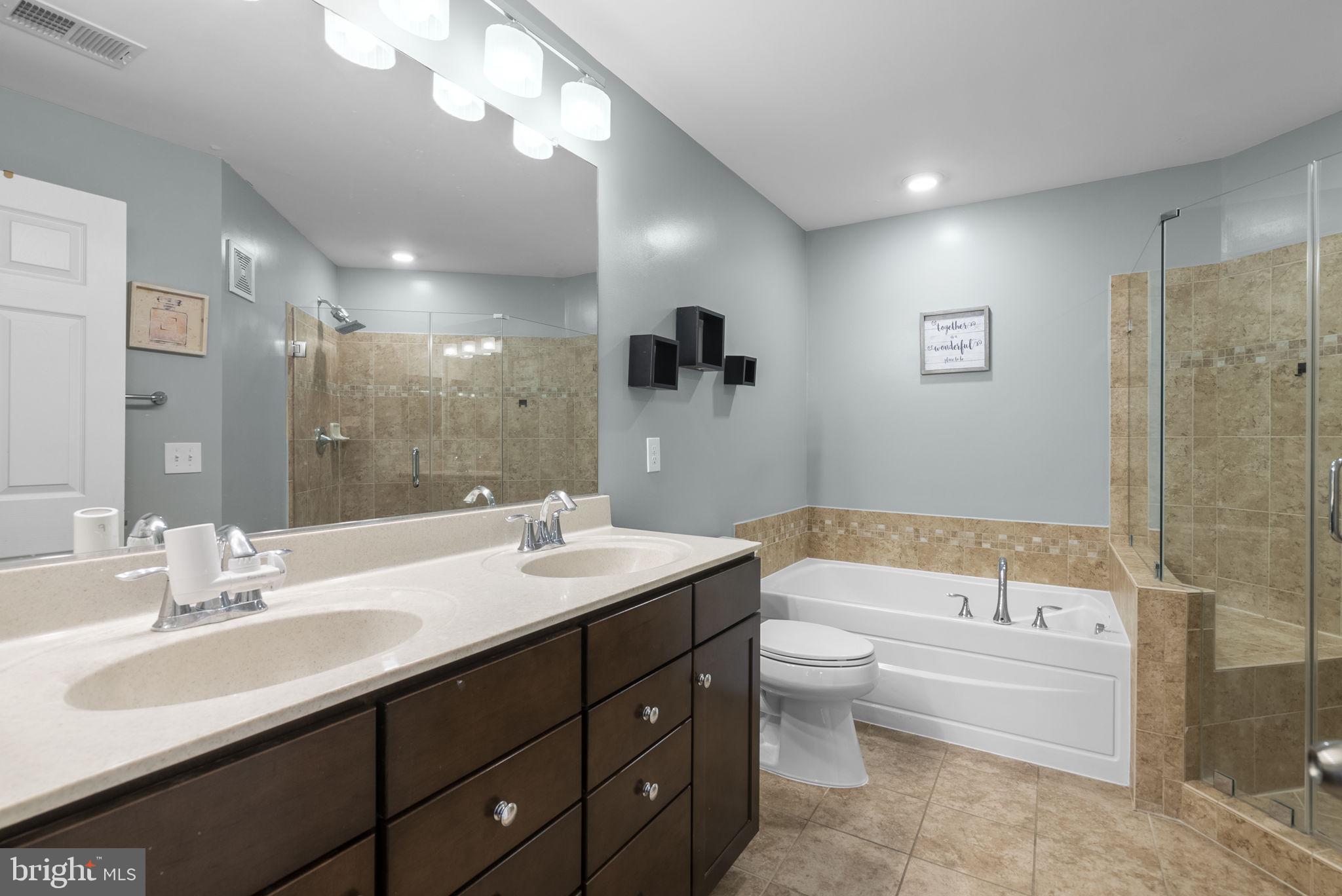 CROWN - Residential