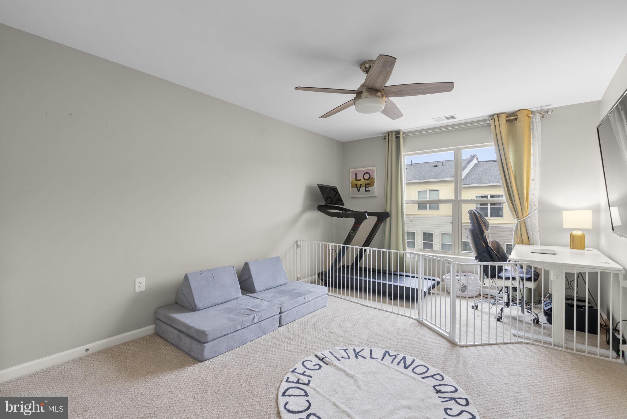 CROWN - Residential