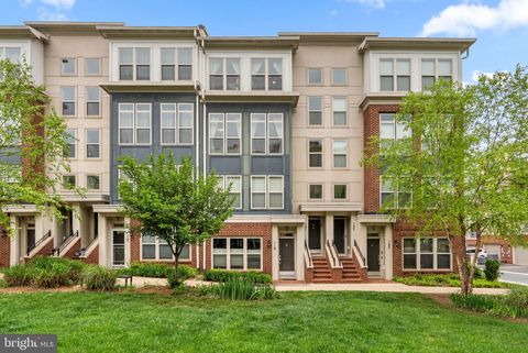 121 COPLEY CIRCLE 34-B GAITHERSBURG MD 20878