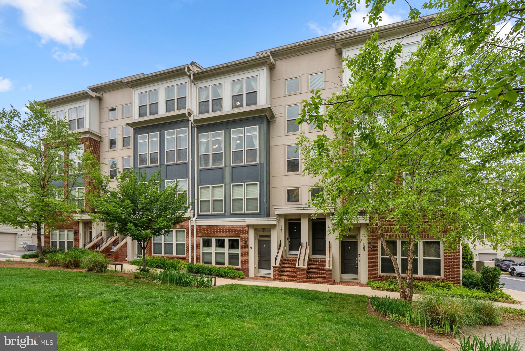 CROWN - Residential