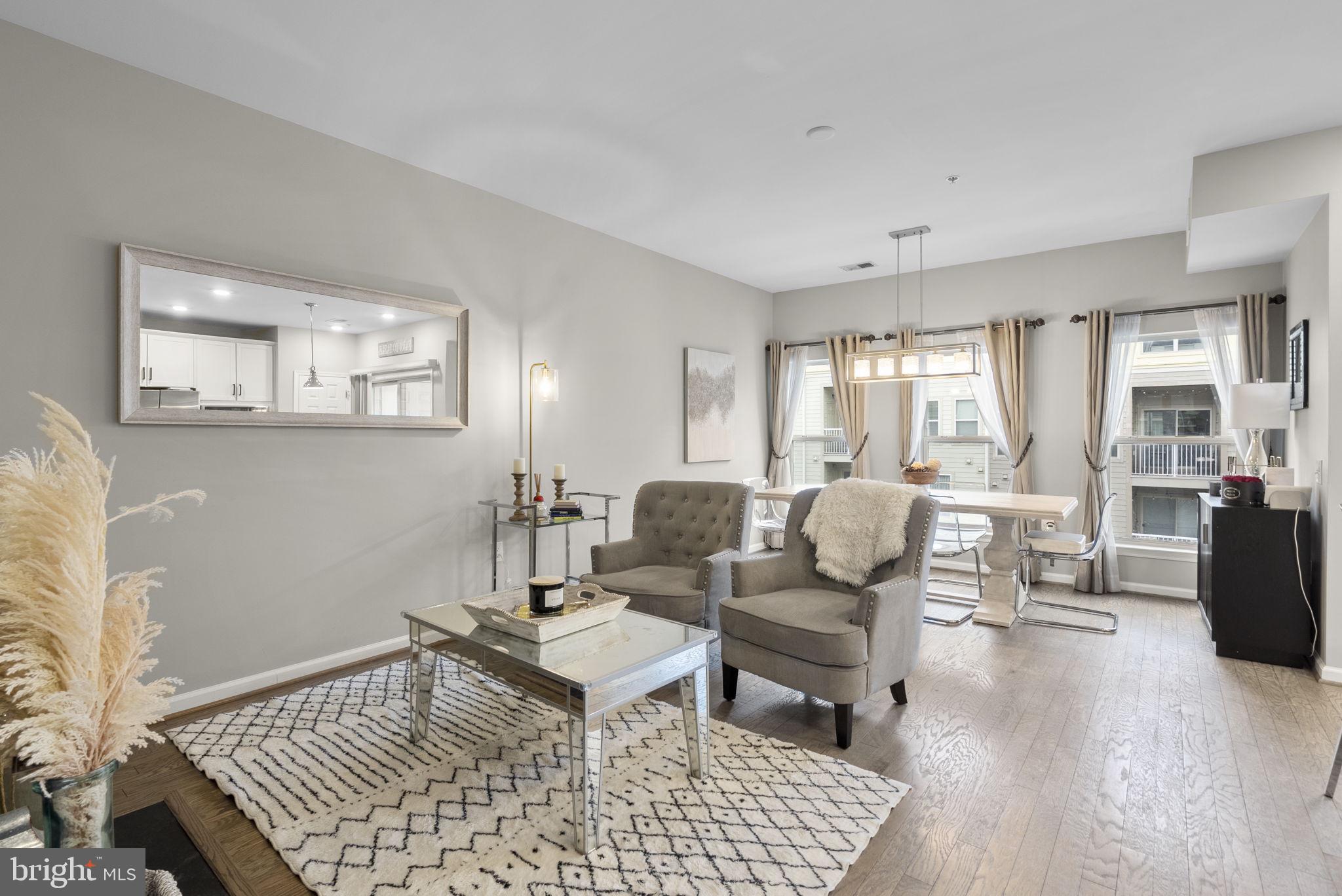 CROWN - Residential