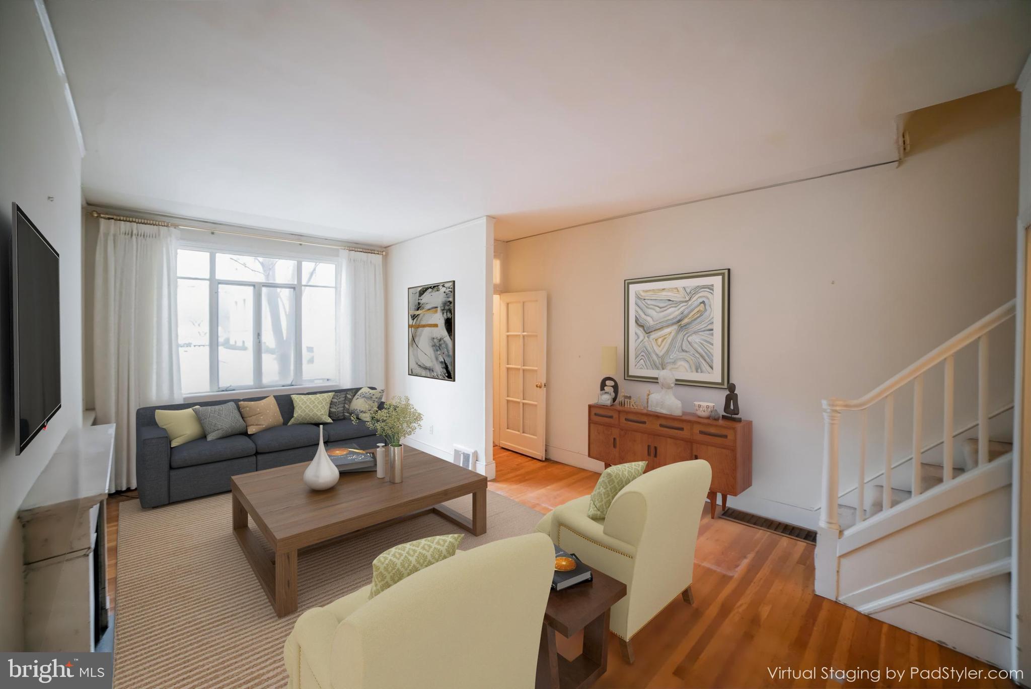 LOGAN SQUARE - Residential