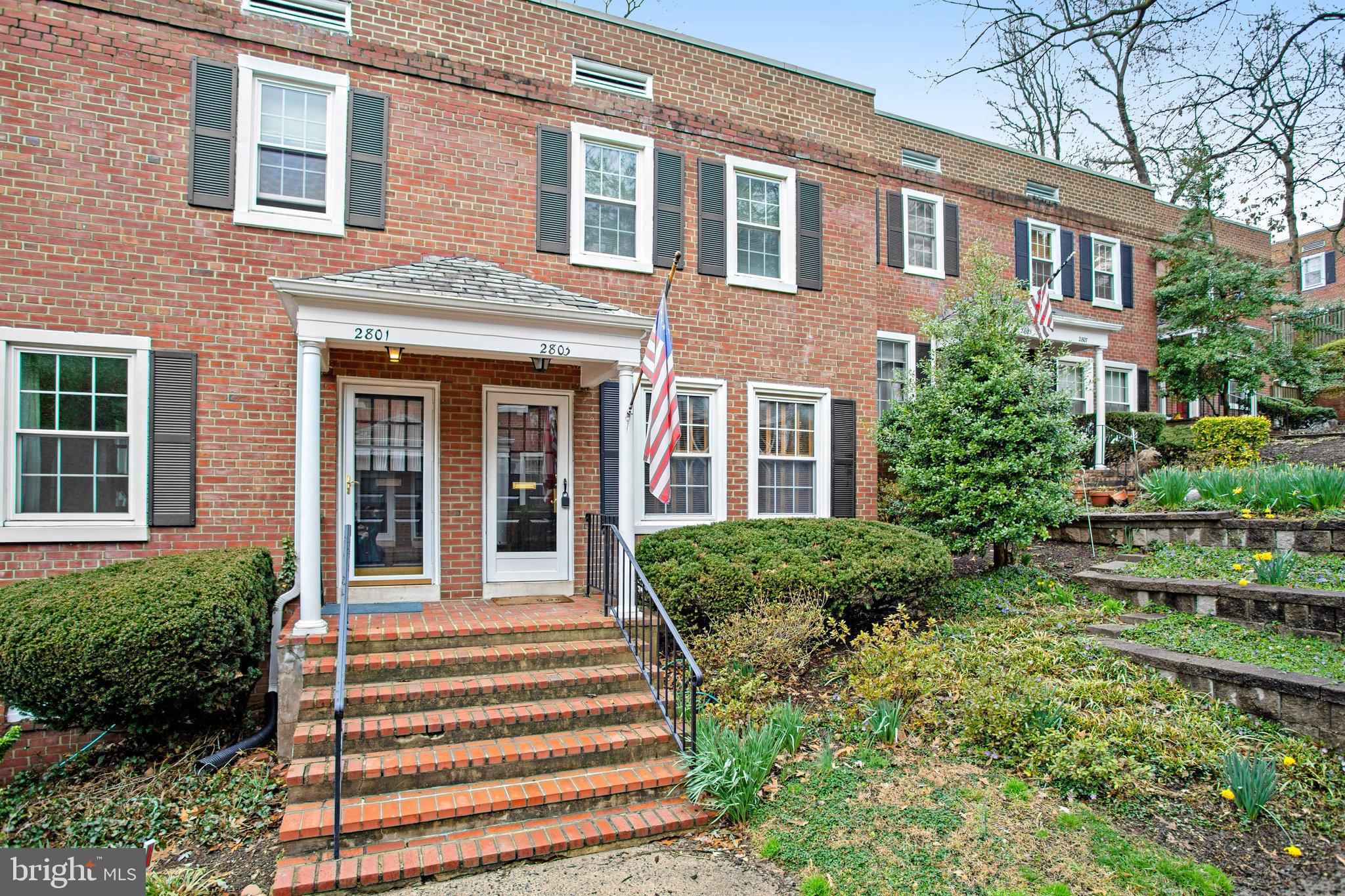 FAIRLINGTON VILLAGES - Residential Lease