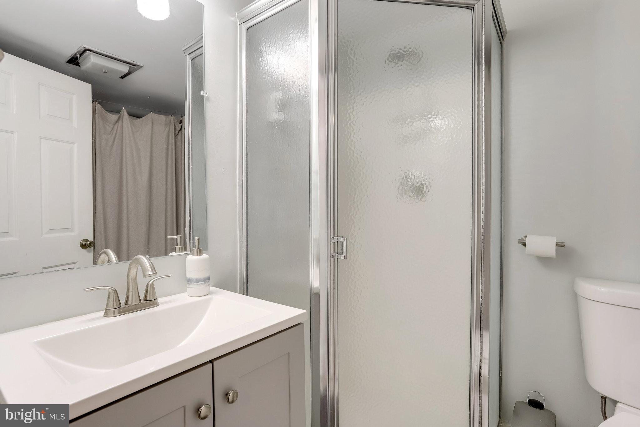 FAIRLINGTON VILLAGES - Residential Lease