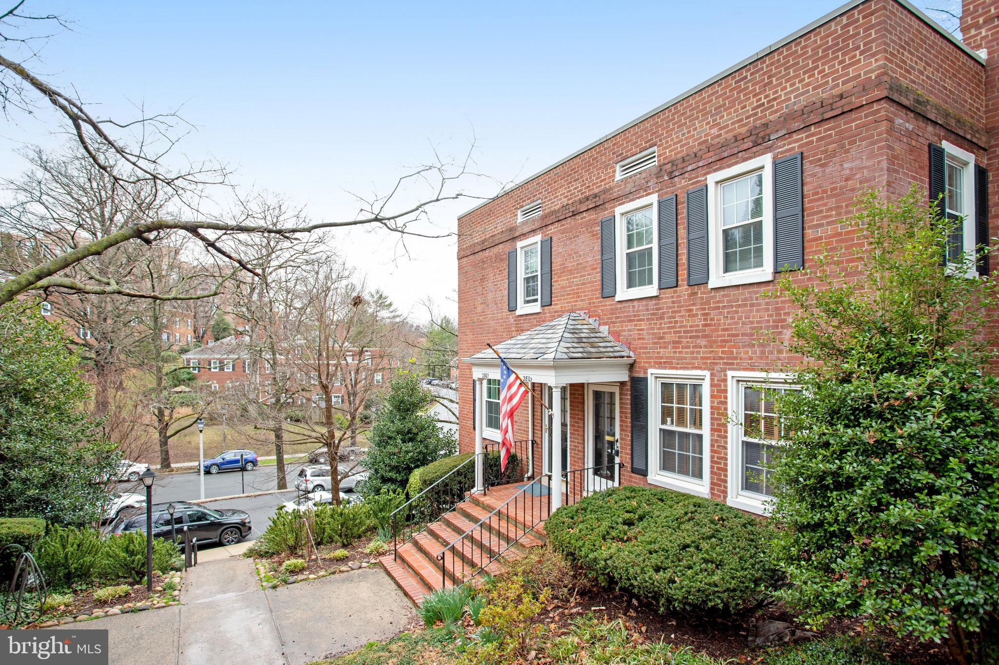FAIRLINGTON VILLAGES - Residential Lease