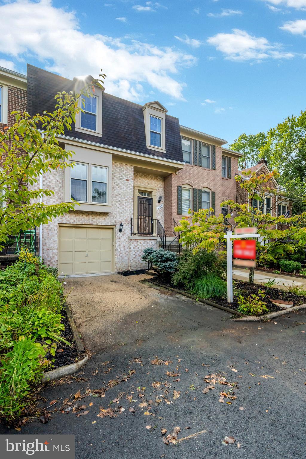3019 OAKTON MEADOWS COURT