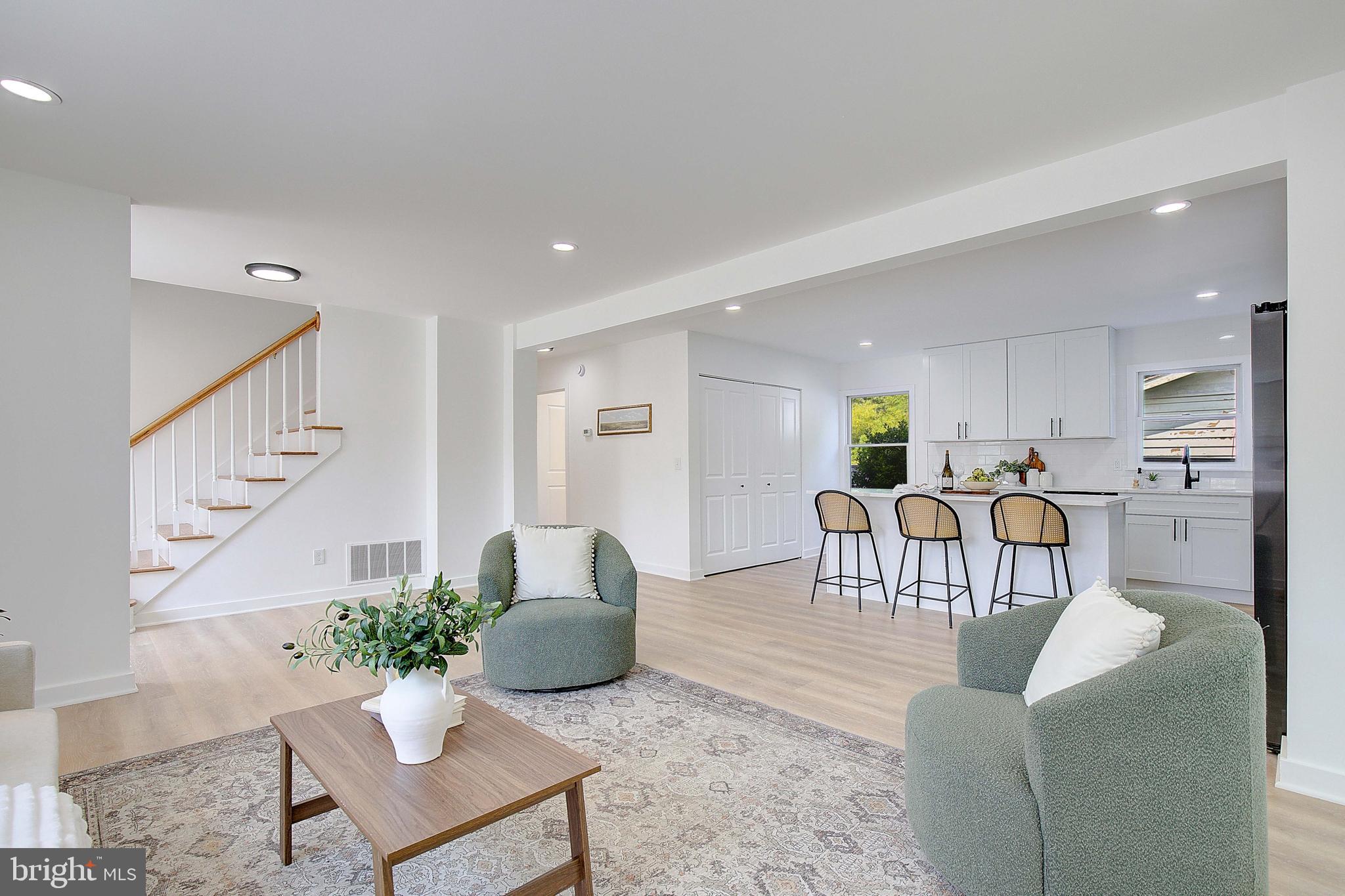 LOCH HAVEN - Residential