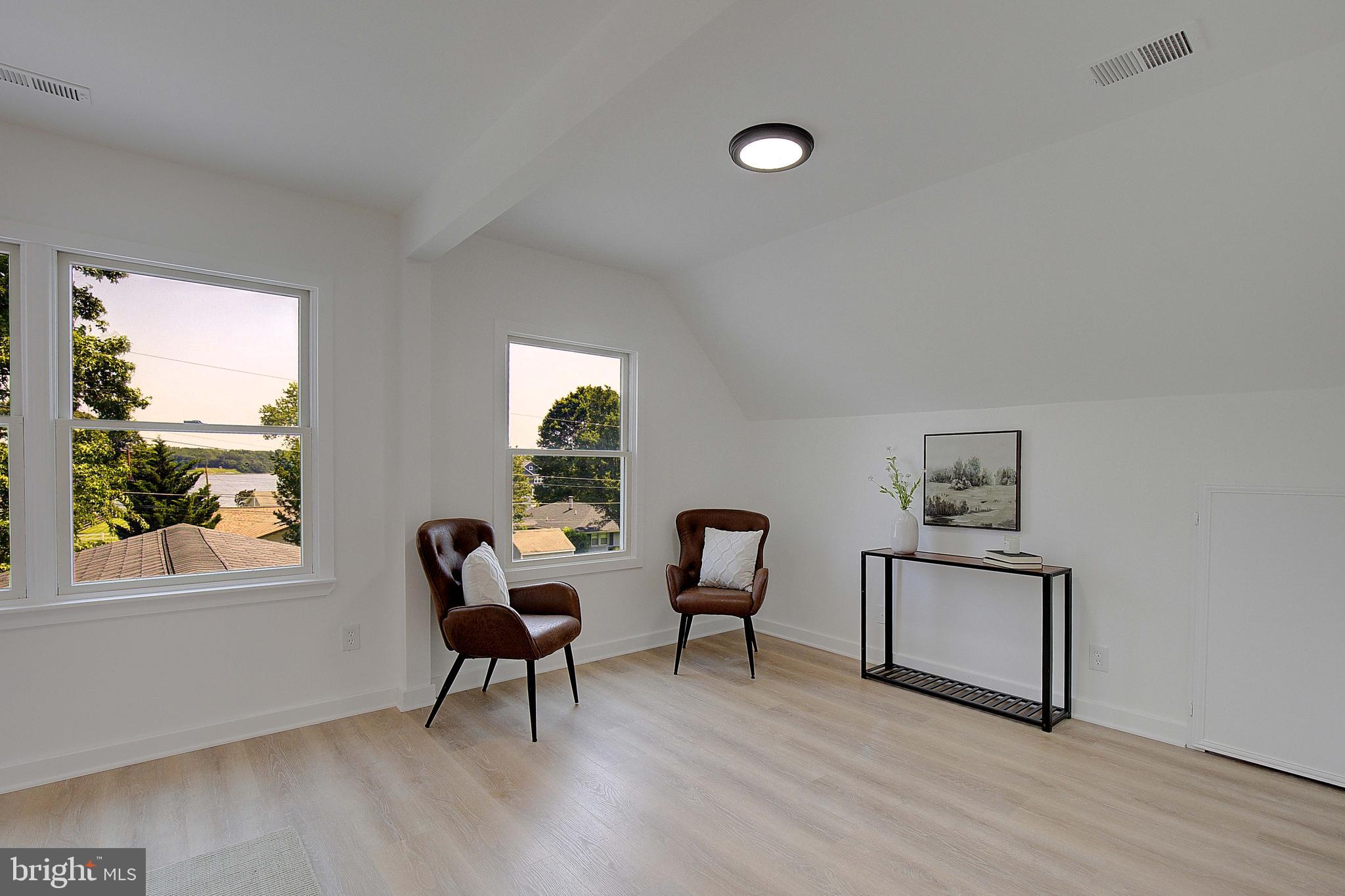 LOCH HAVEN - Residential