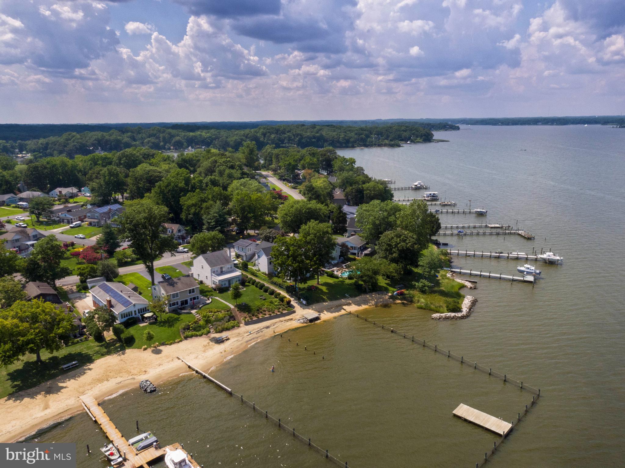 LOCH HAVEN - Residential