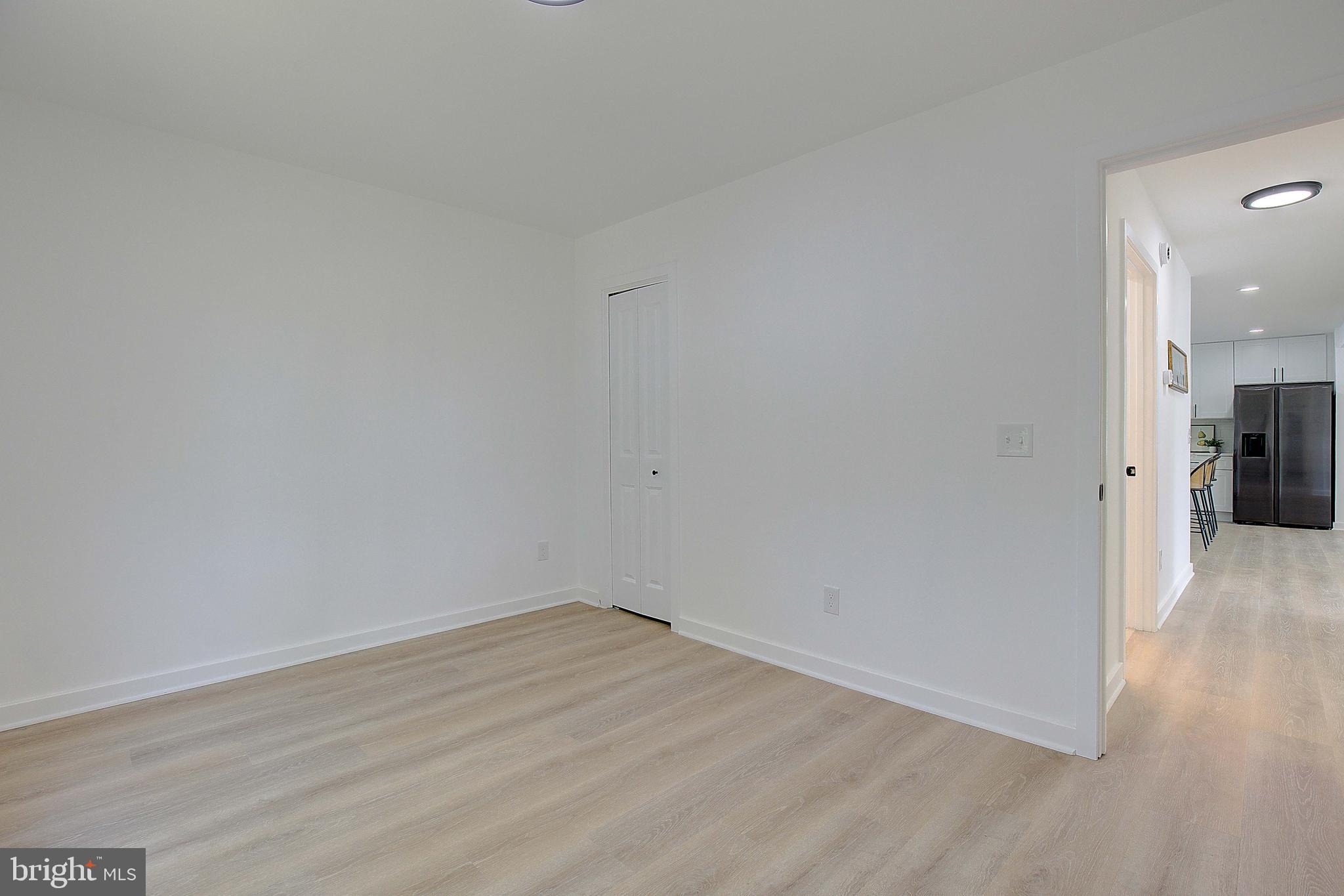 LOCH HAVEN - Residential