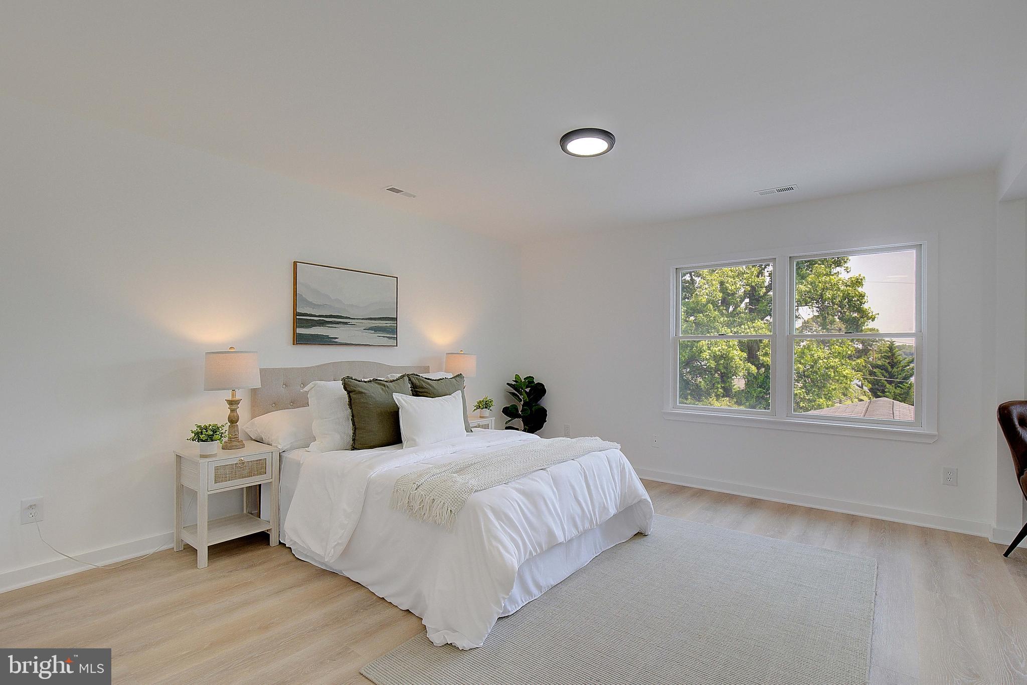 LOCH HAVEN - Residential