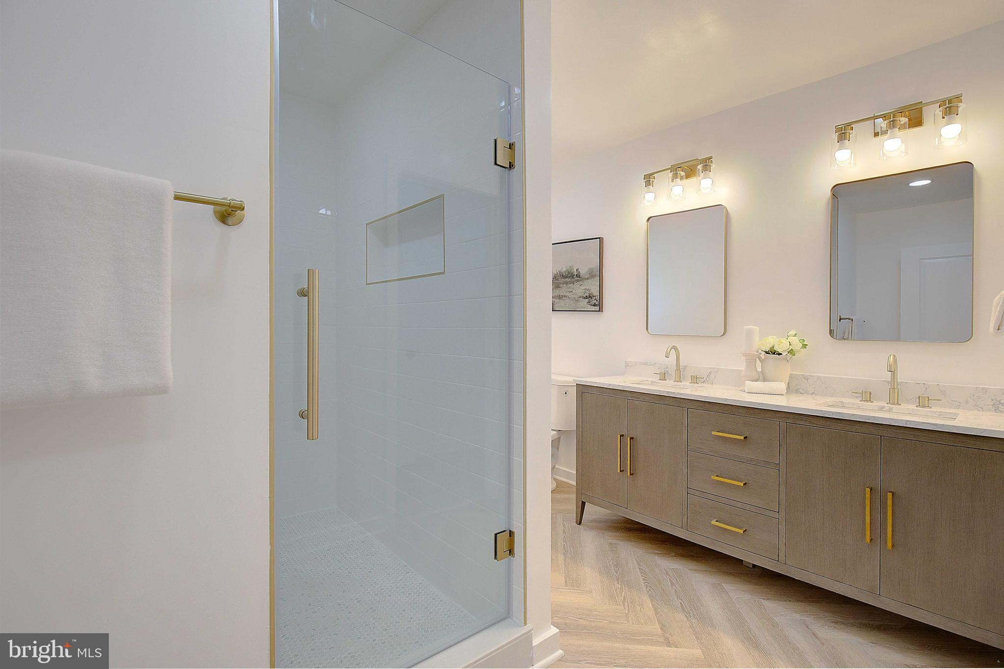 LOCH HAVEN - Residential