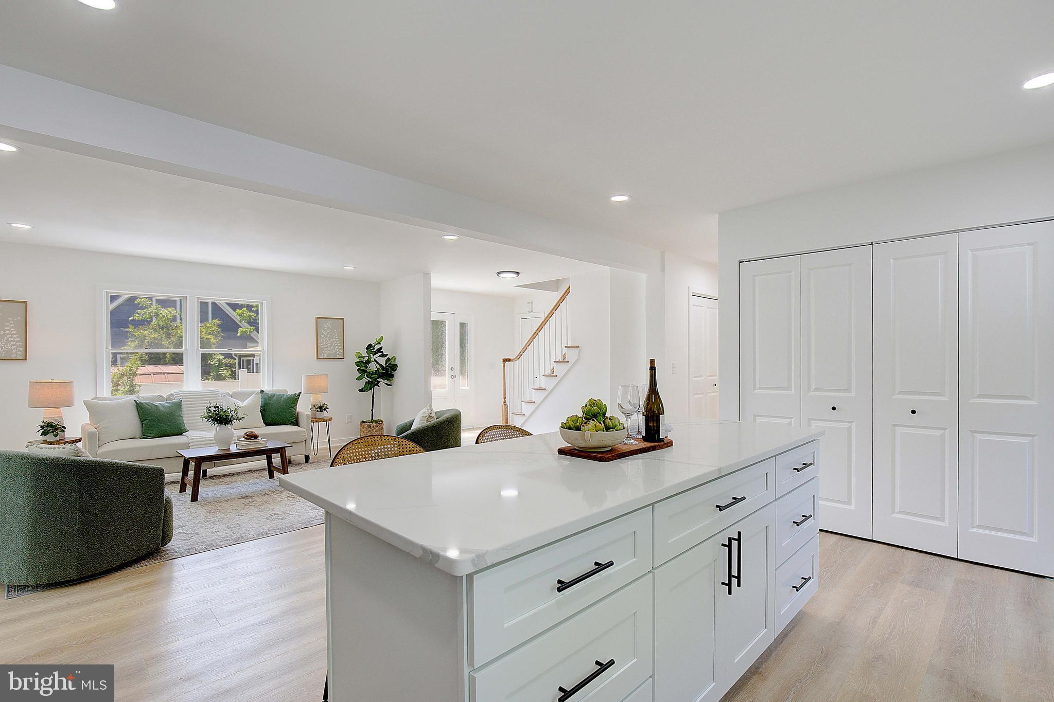 LOCH HAVEN - Residential