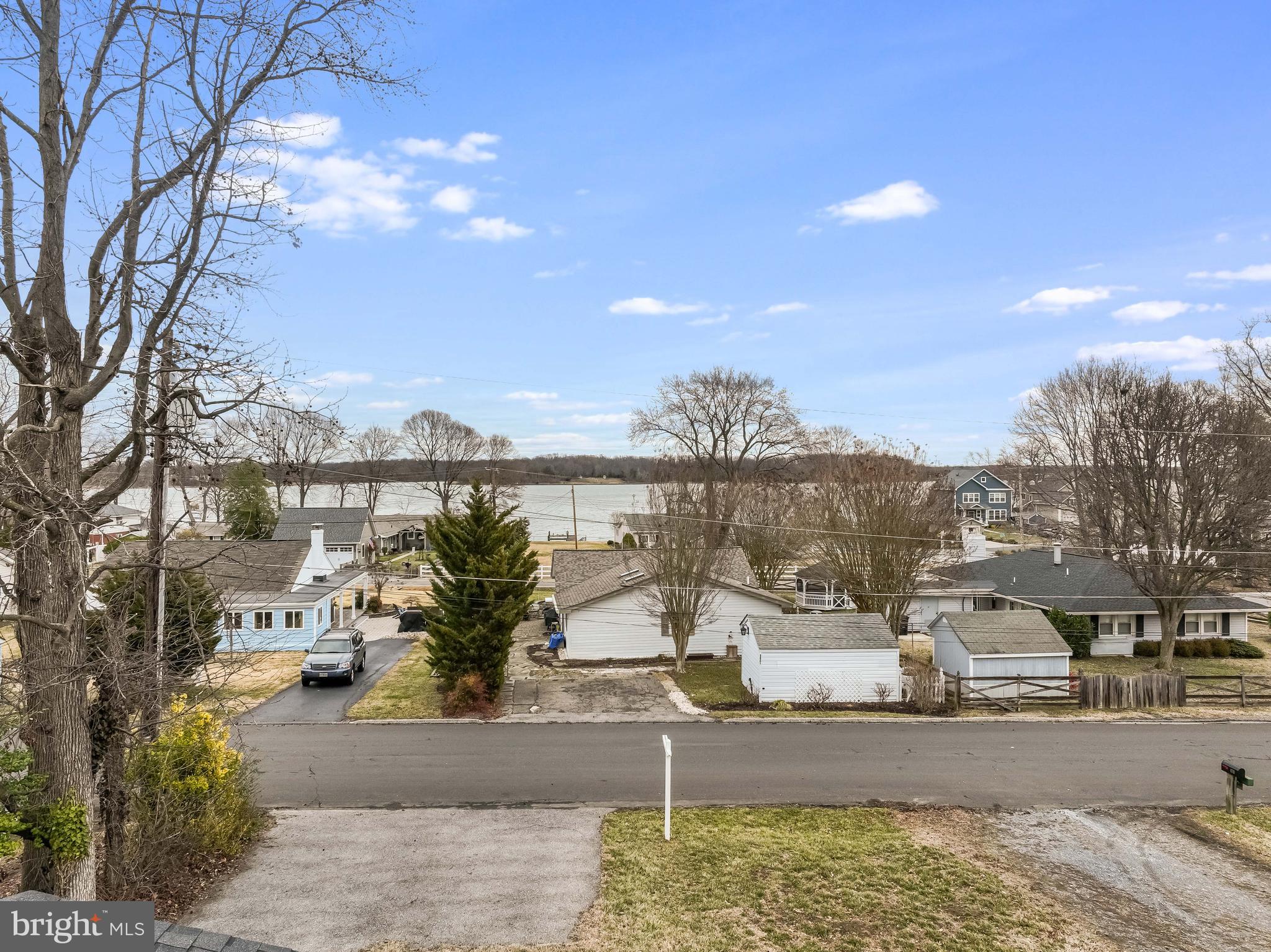 LOCH HAVEN - Residential