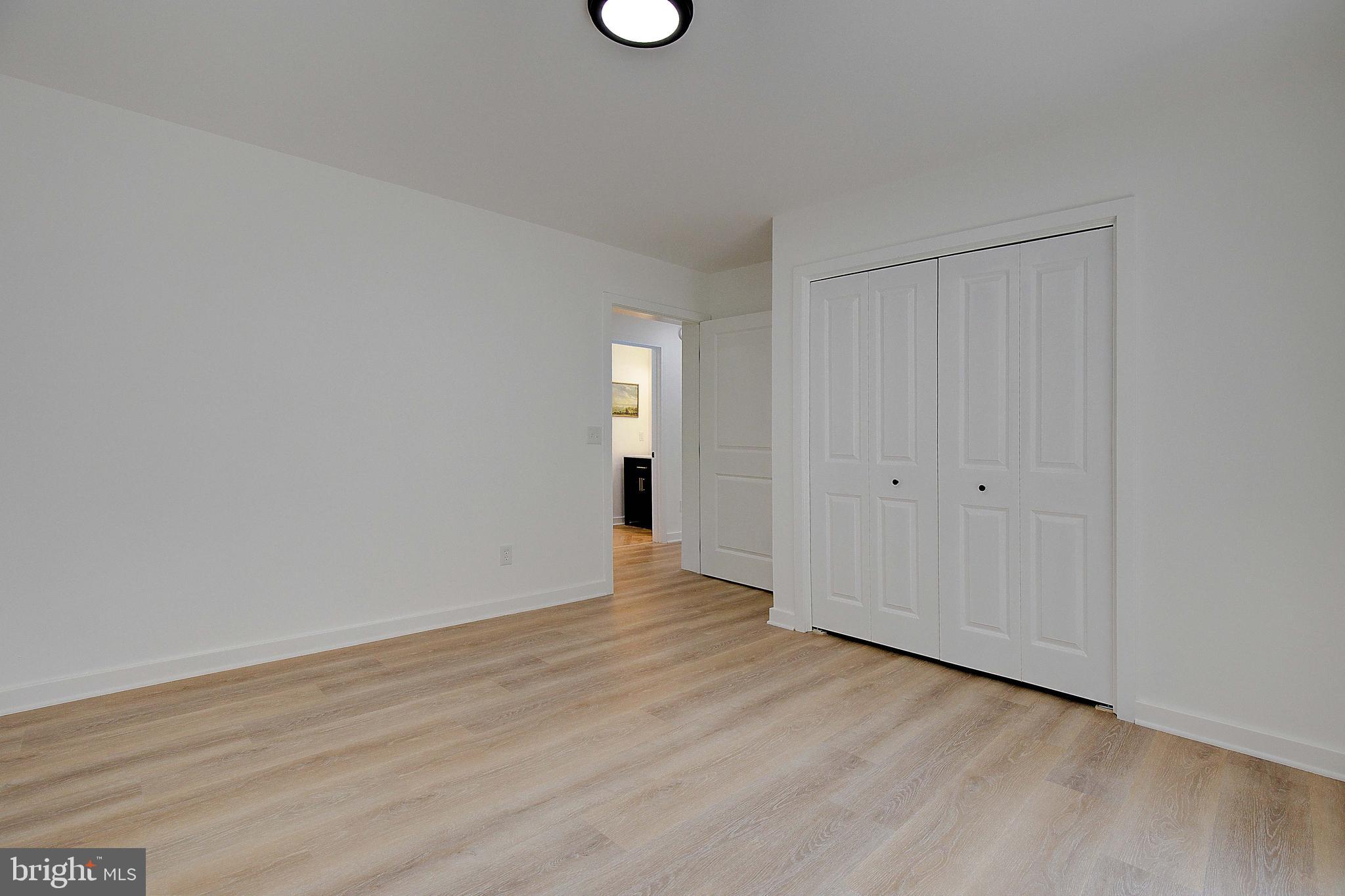 LOCH HAVEN - Residential