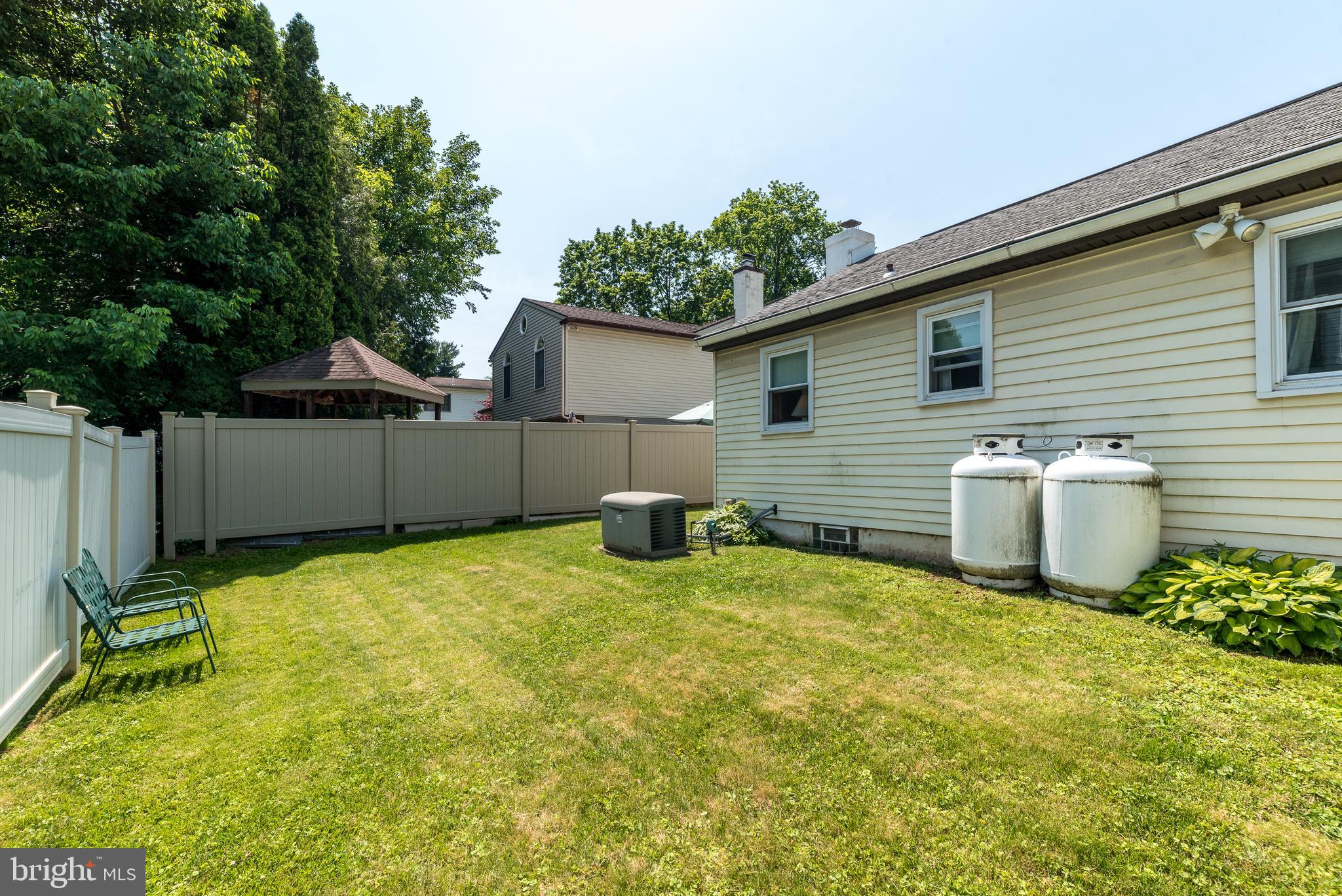 FAIRVIEW - Residential
