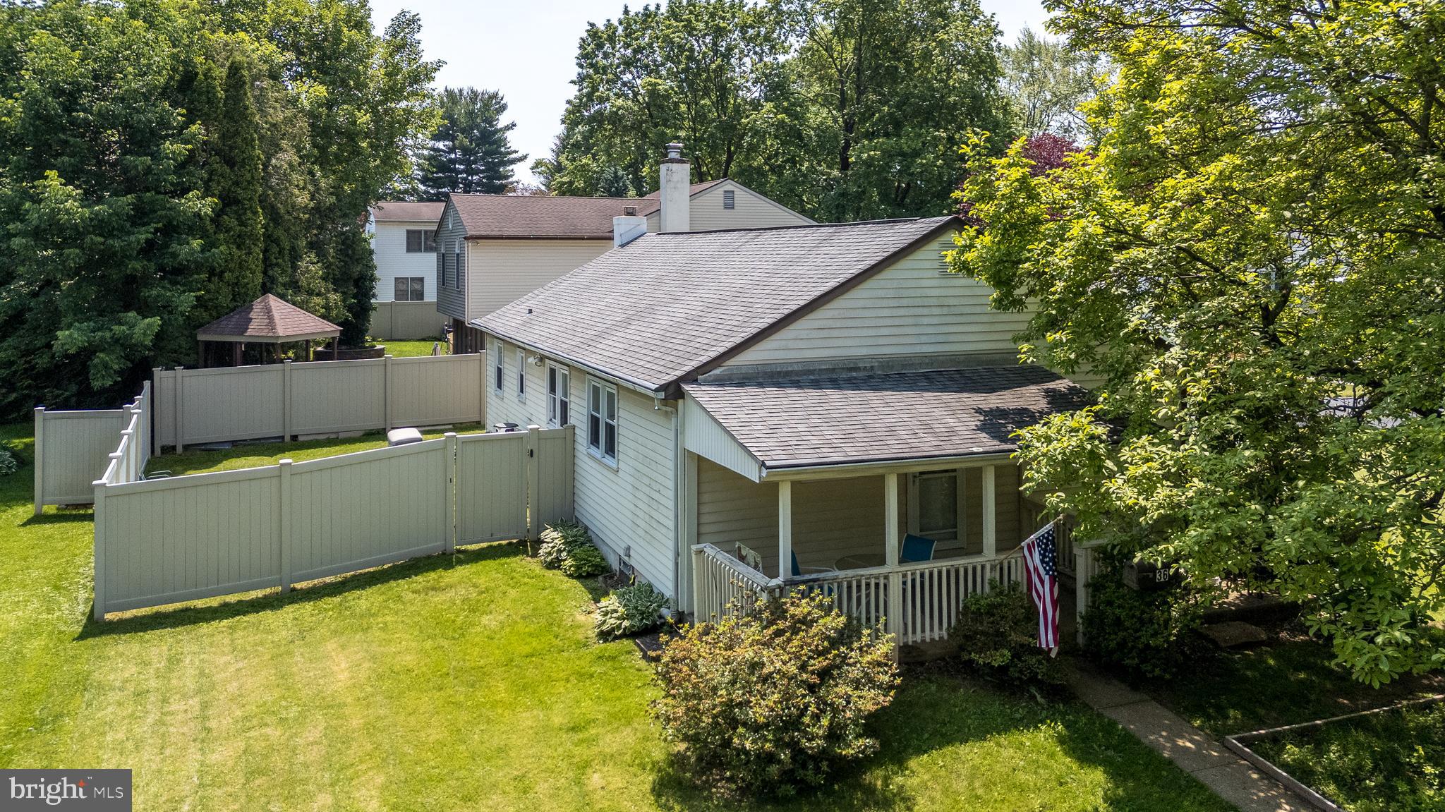 FAIRVIEW - Residential