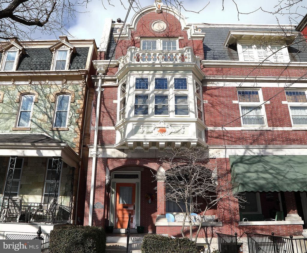 Photo of 423 W ORANGE ST, LANCASTER, PA 17603 (MLS # PALA2031592)