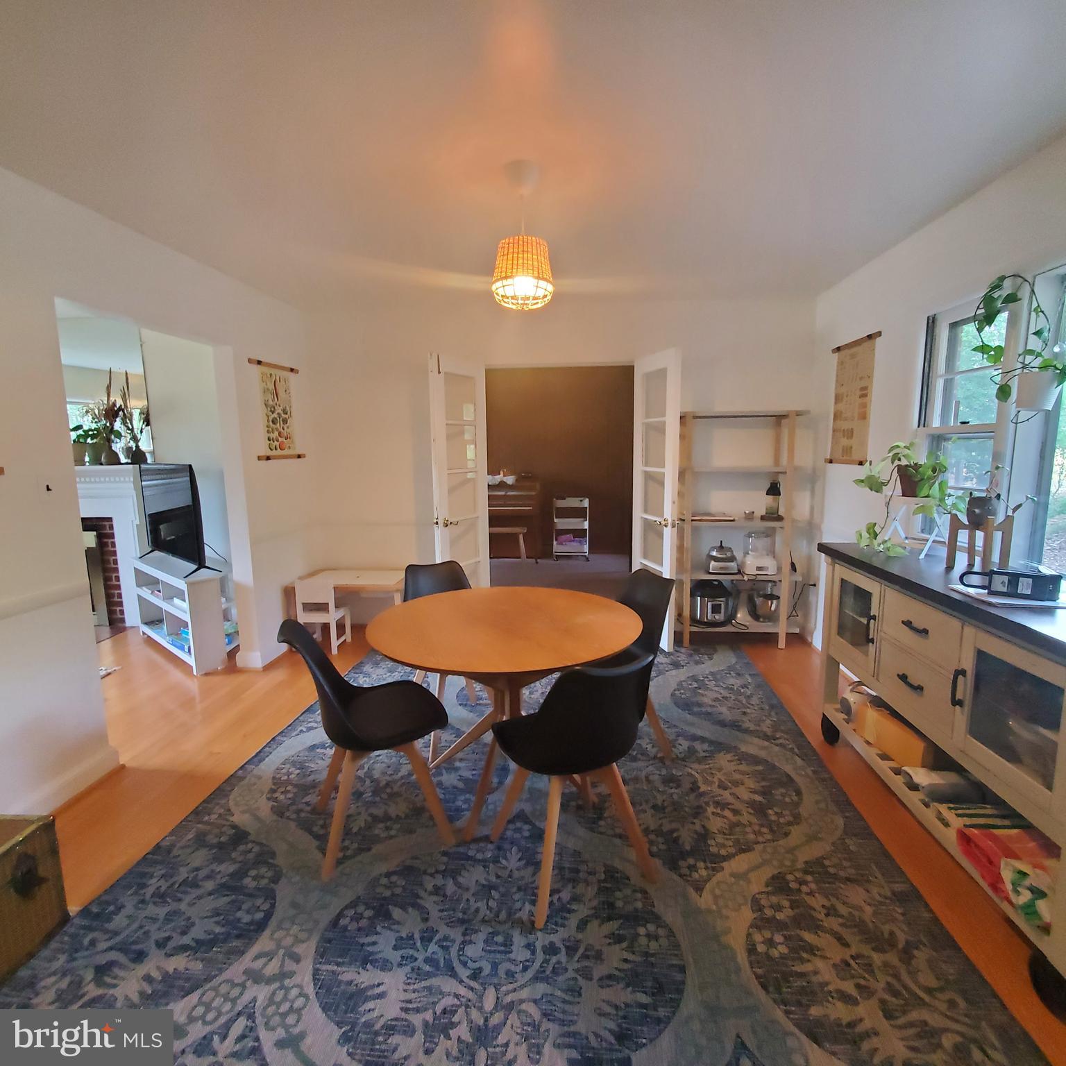 ADELPHI FOREST - Residential