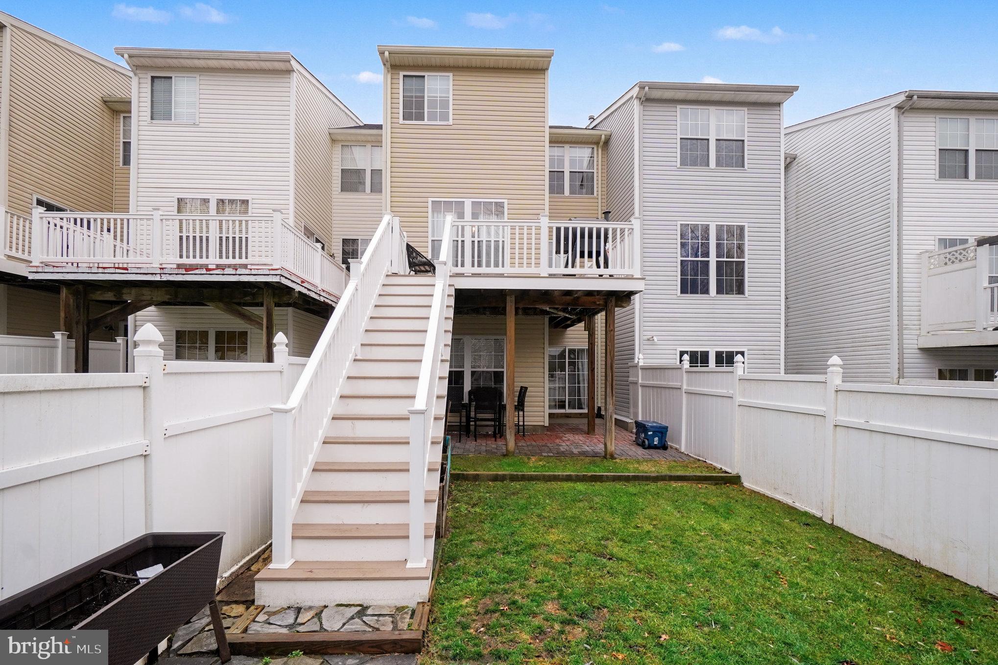 GREENBRIER HILLS - Residential