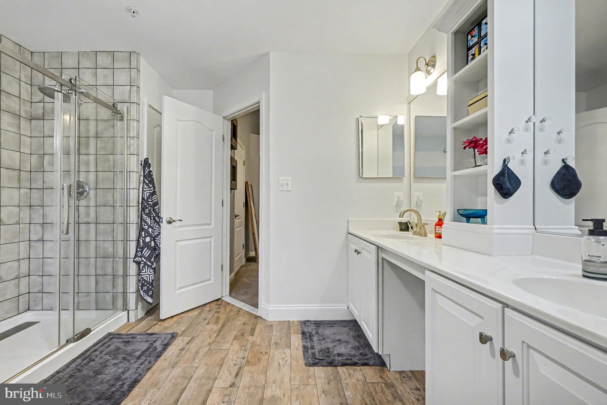 GREENBRIER HILLS - Residential